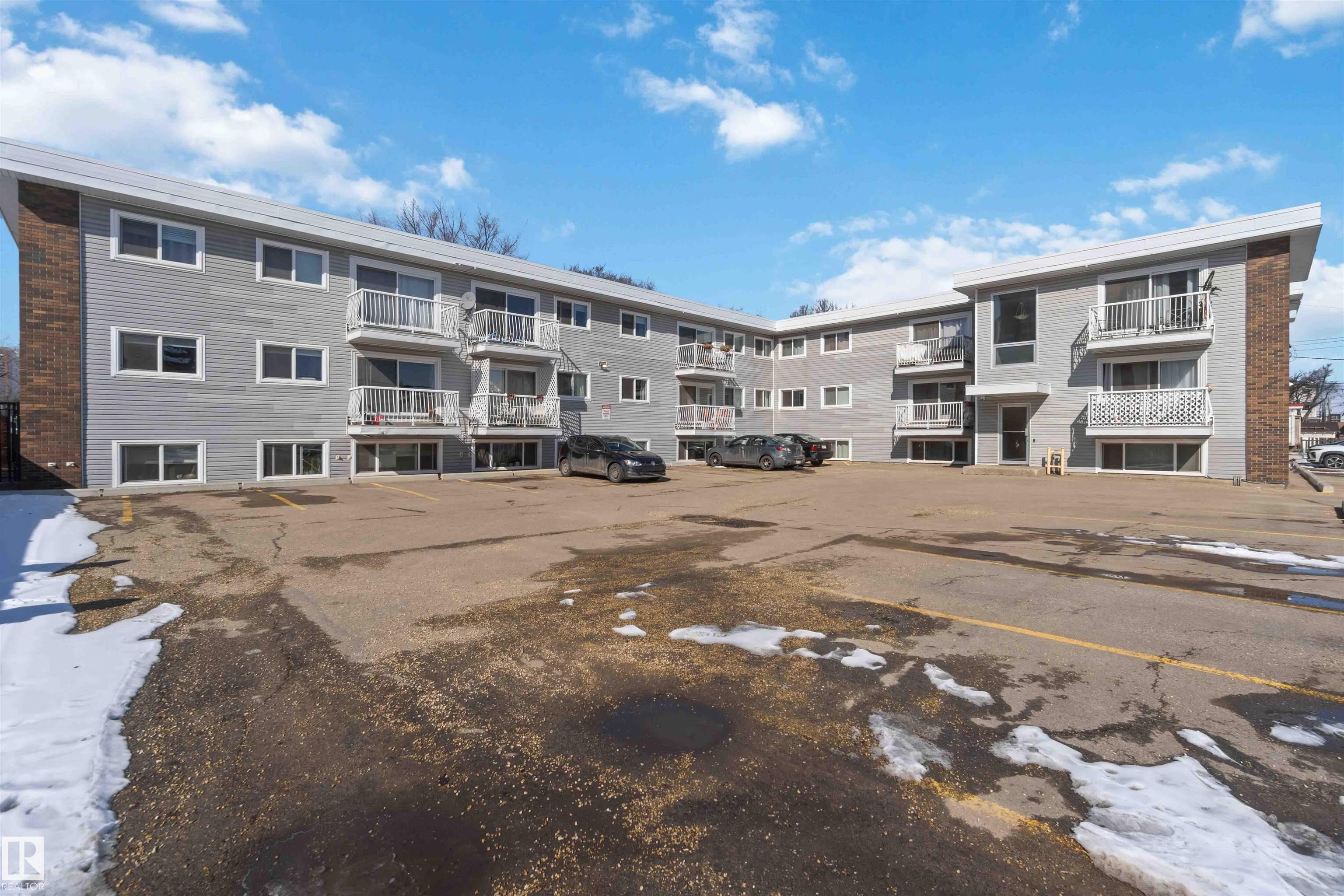 Photo 27 at 111 - 10225 117 Street NW, Wîhkwêntôwin, Edmonton