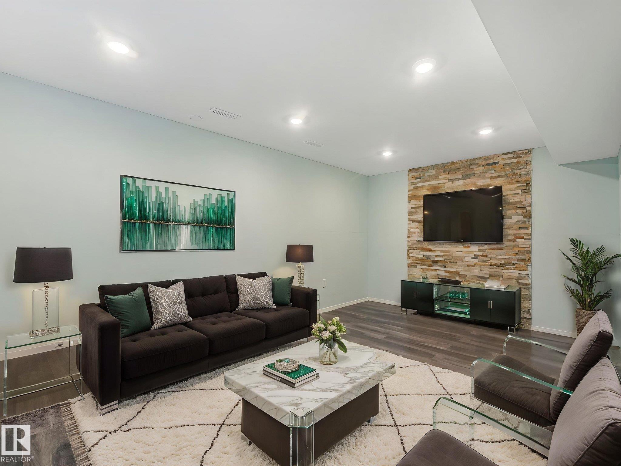 Photo 11 at 117 - 230 Edwards Drive SW, Ellerslie, Edmonton