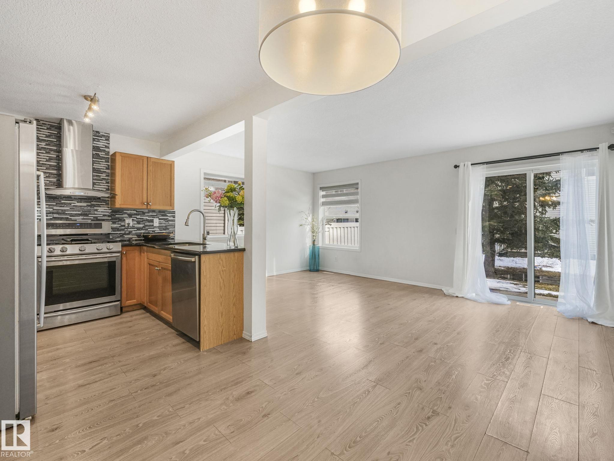 Photo 12 at 117 - 230 Edwards Drive SW, Ellerslie, Edmonton