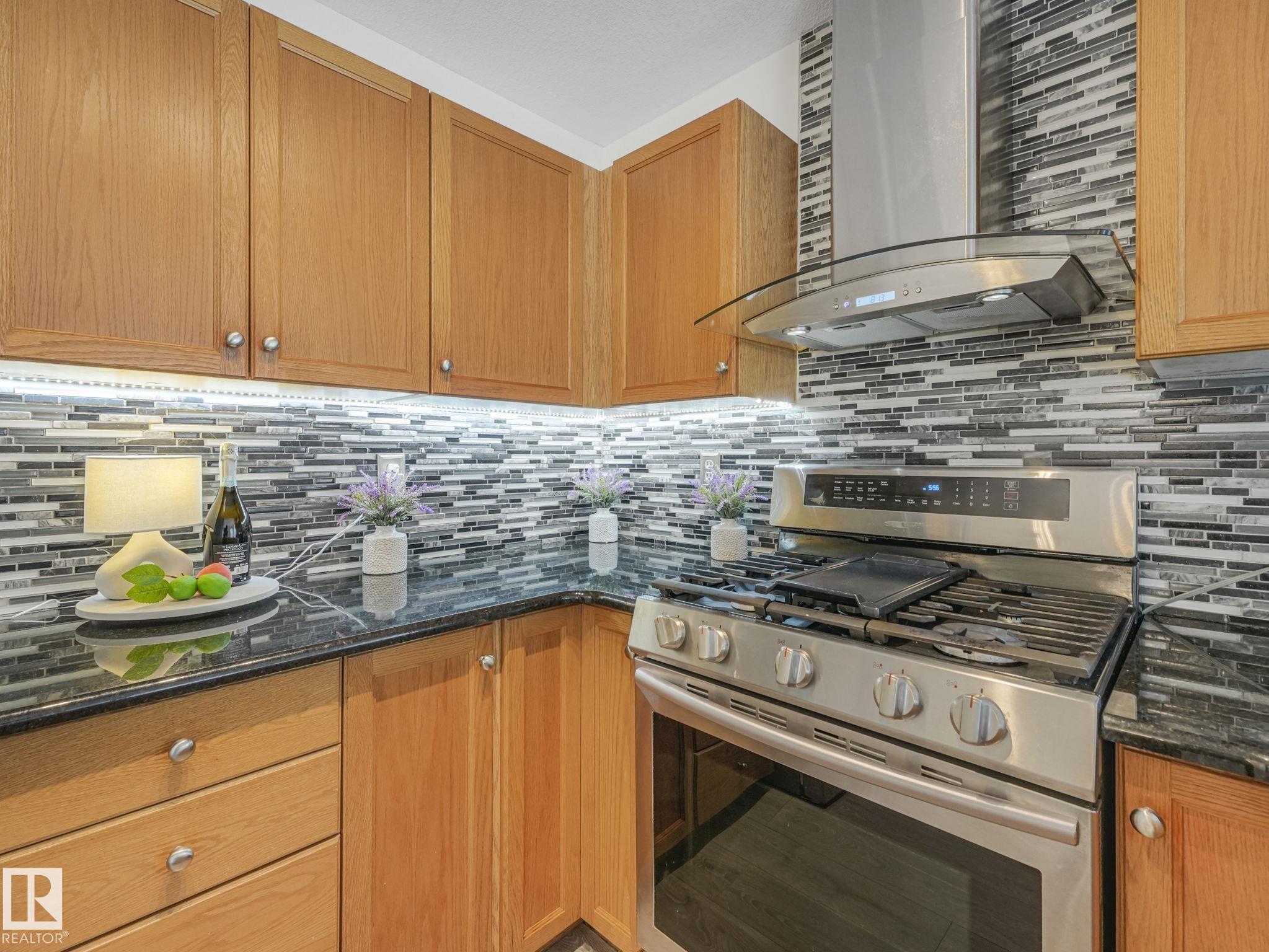 Photo 10 at 117 - 230 Edwards Drive SW, Ellerslie, Edmonton