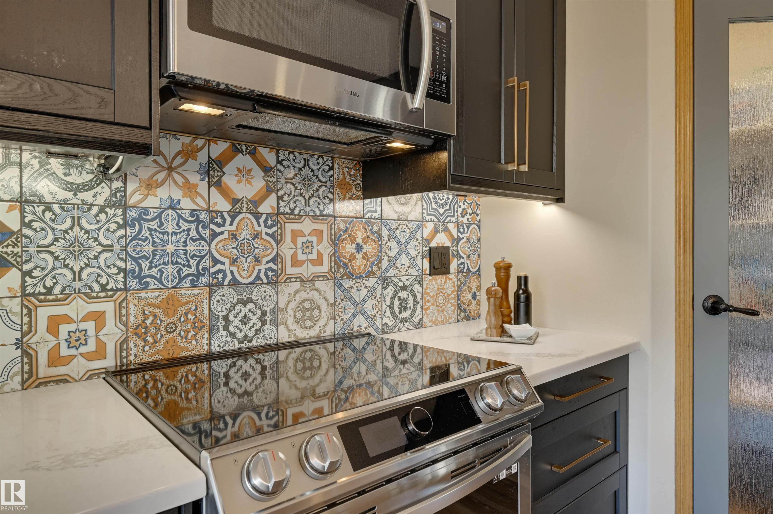 Photo 11 at 663 Meadowview Crescent, Clarkdale Meadows, Sherwood Park