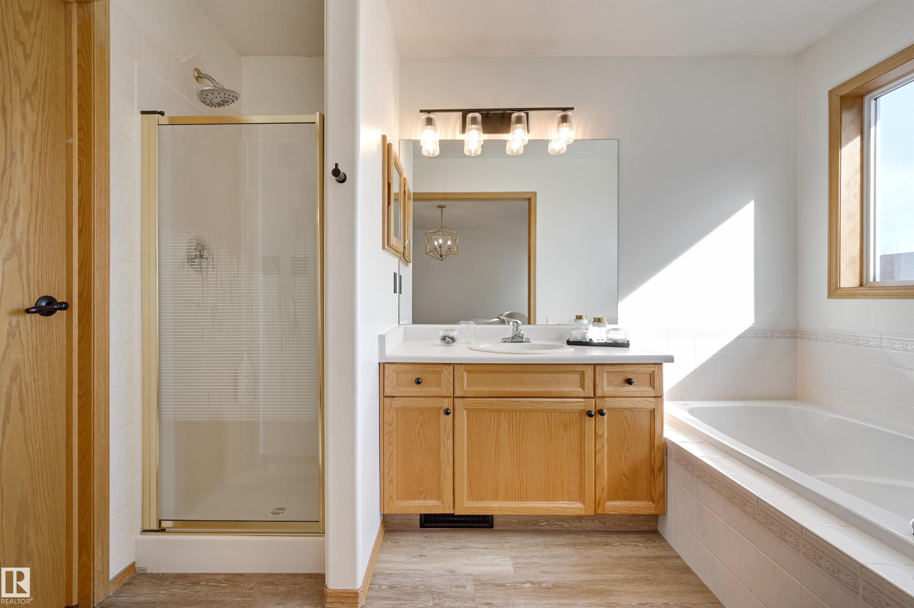 Photo 41 at 663 Meadowview Crescent, Clarkdale Meadows, Sherwood Park