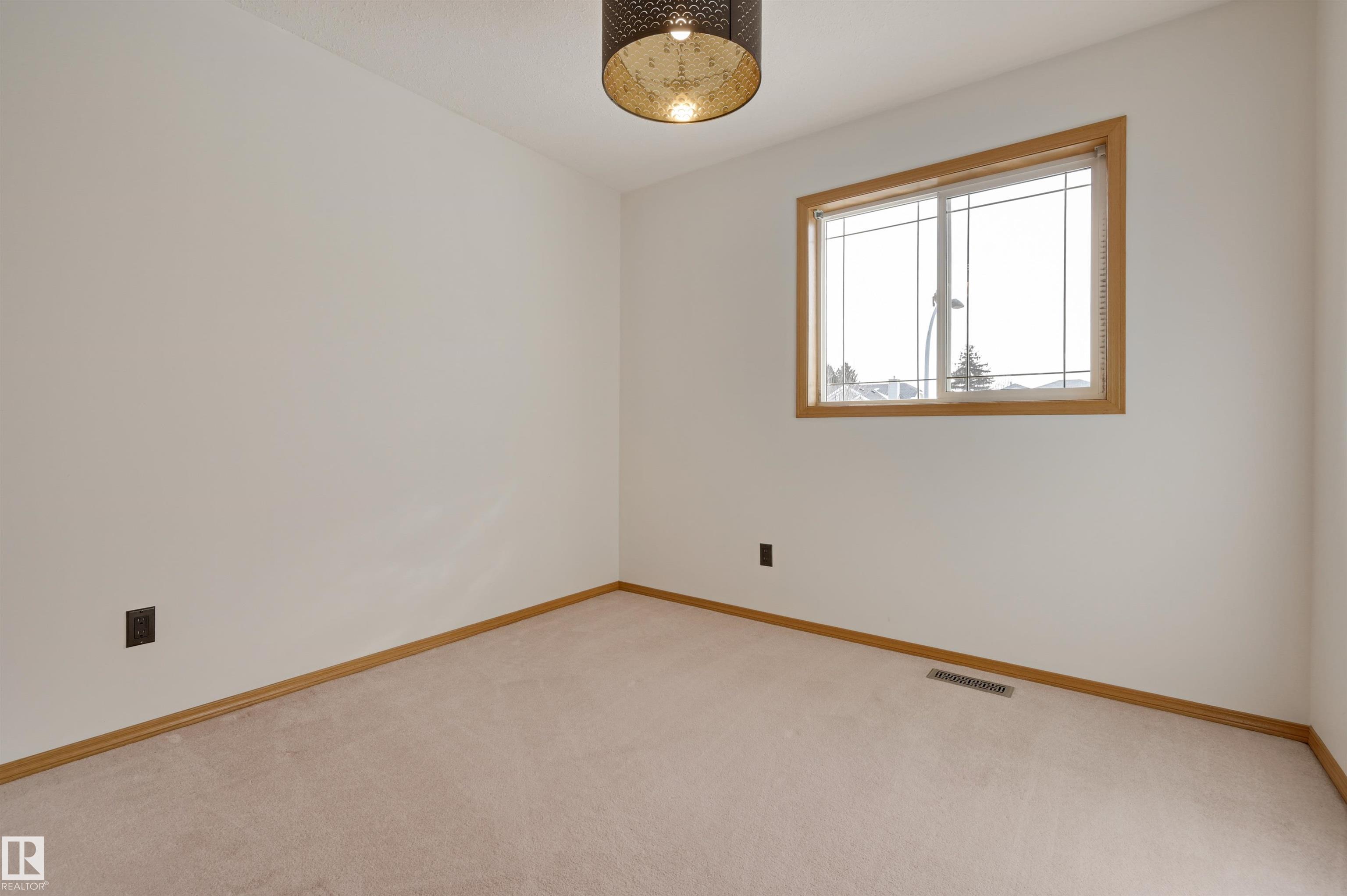 Photo 46 at 663 Meadowview Crescent, Clarkdale Meadows, Sherwood Park