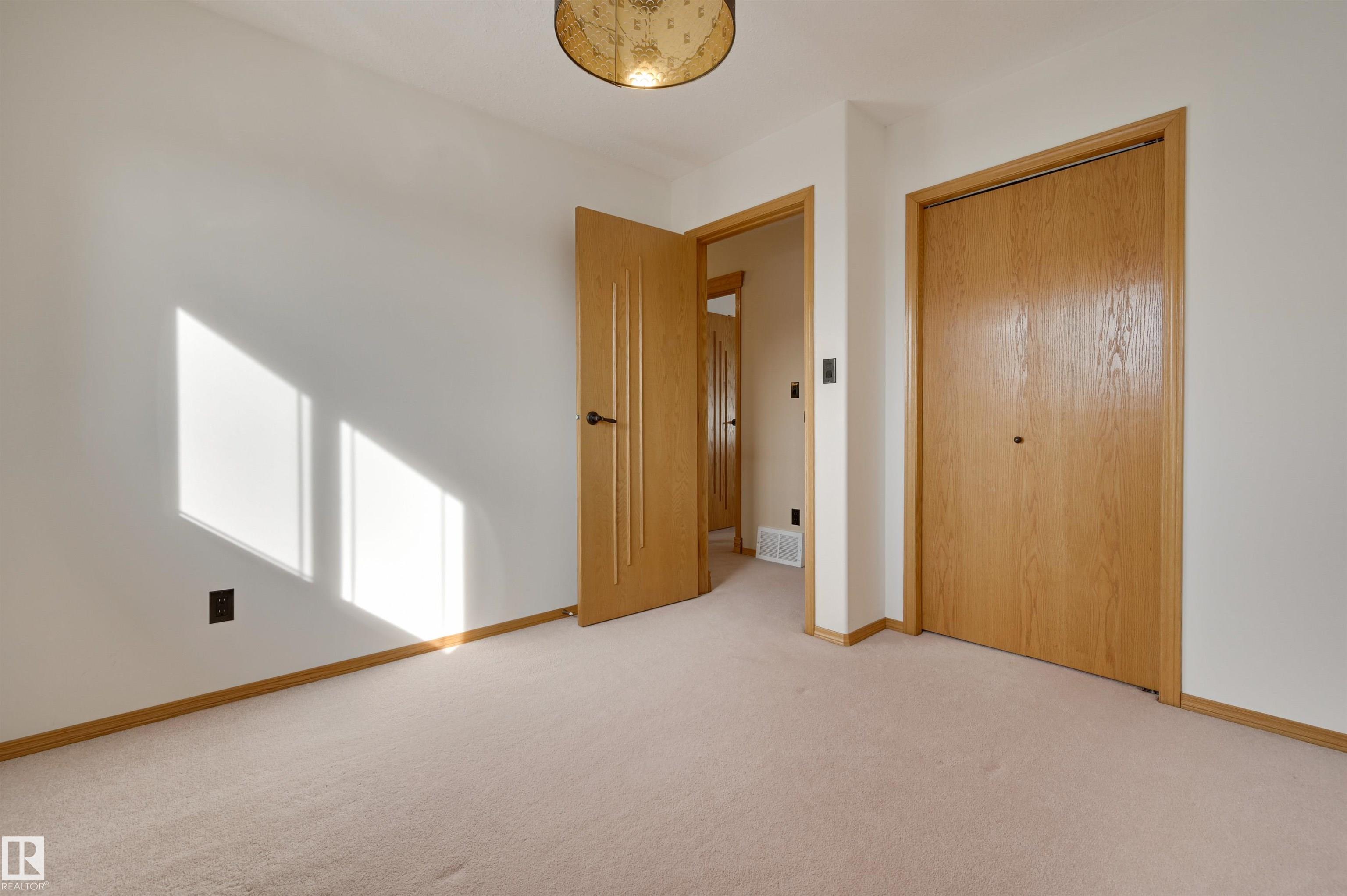 Photo 47 at 663 Meadowview Crescent, Clarkdale Meadows, Sherwood Park