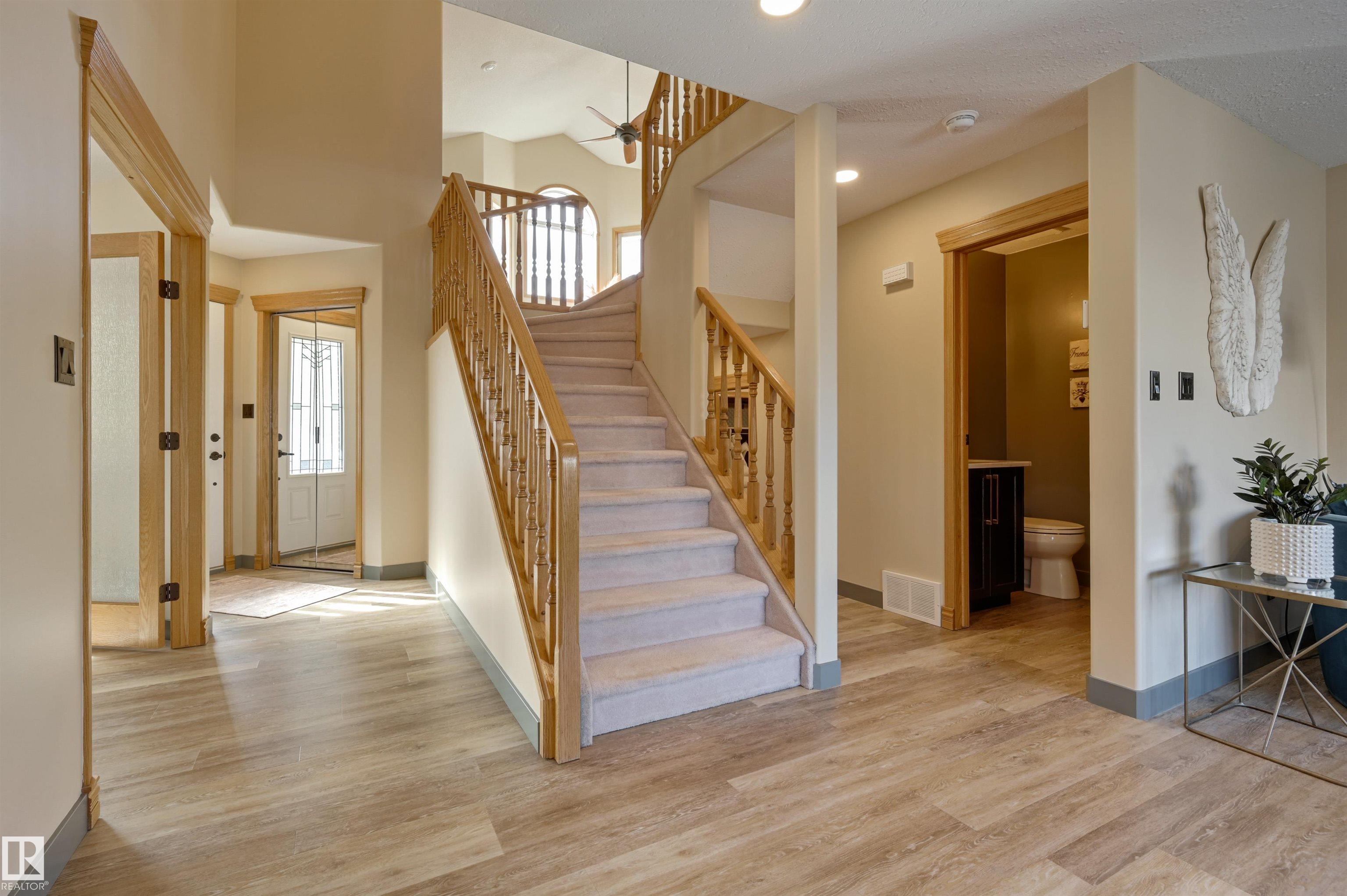 Photo 6 at 663 Meadowview Crescent, Clarkdale Meadows, Sherwood Park