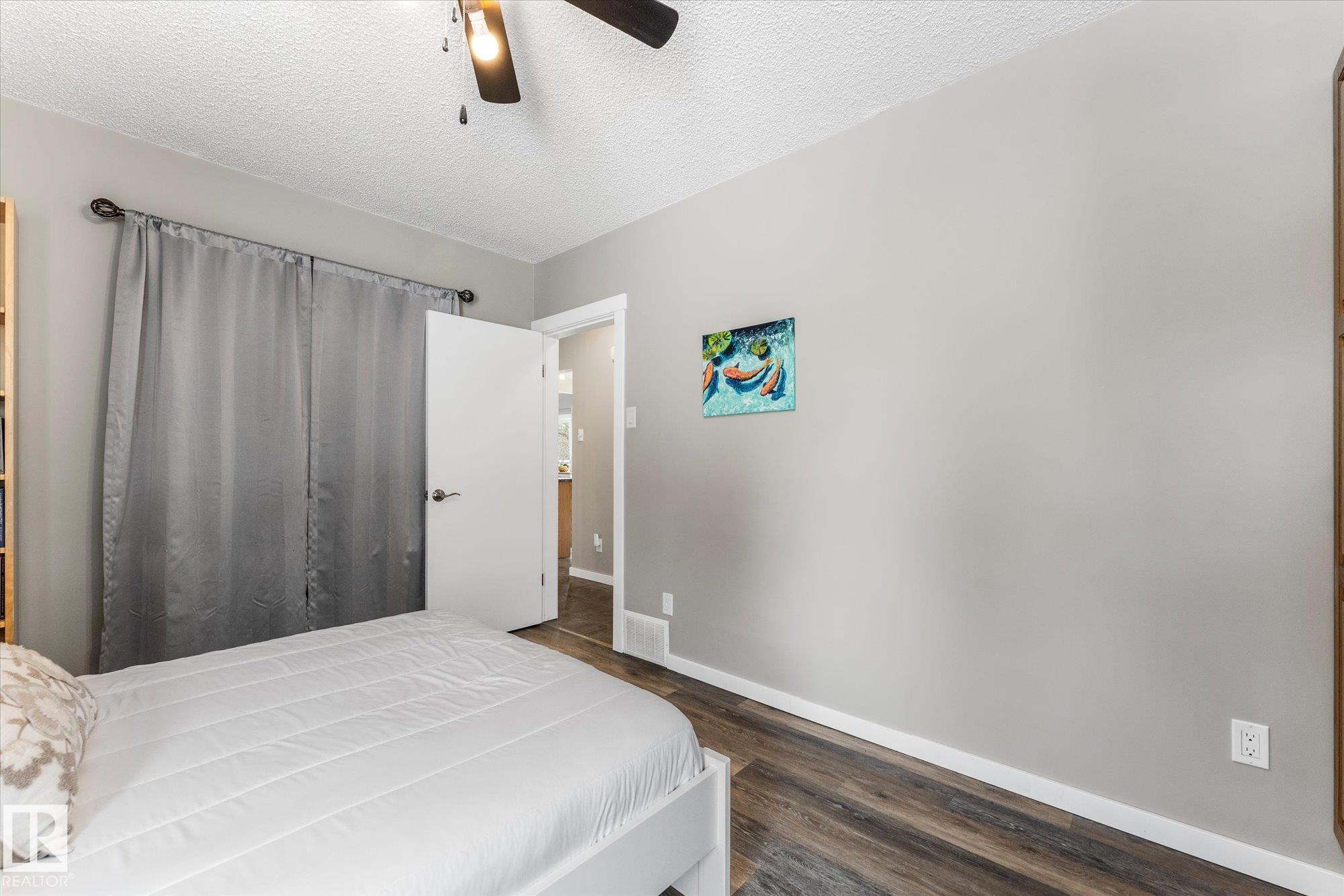 Photo 17 at 10920 132 Street NW, Westmount, Edmonton