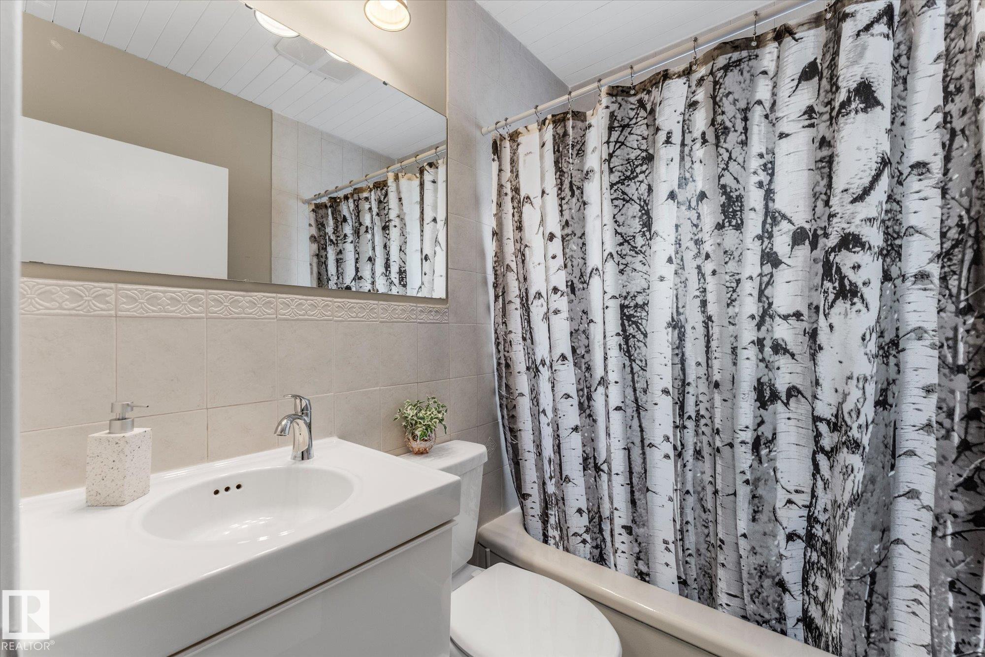 Photo 18 at 10920 132 Street NW, Westmount, Edmonton