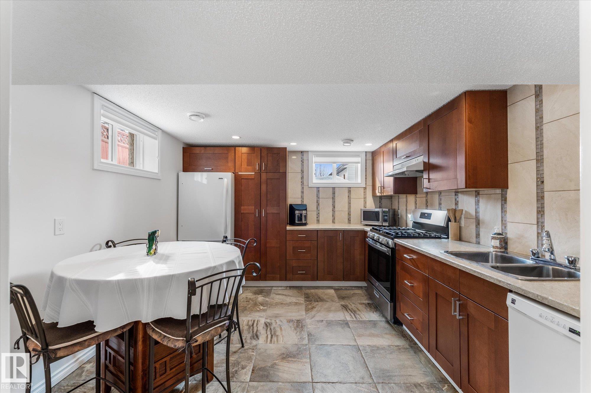 Photo 28 at 10920 132 Street NW, Westmount, Edmonton