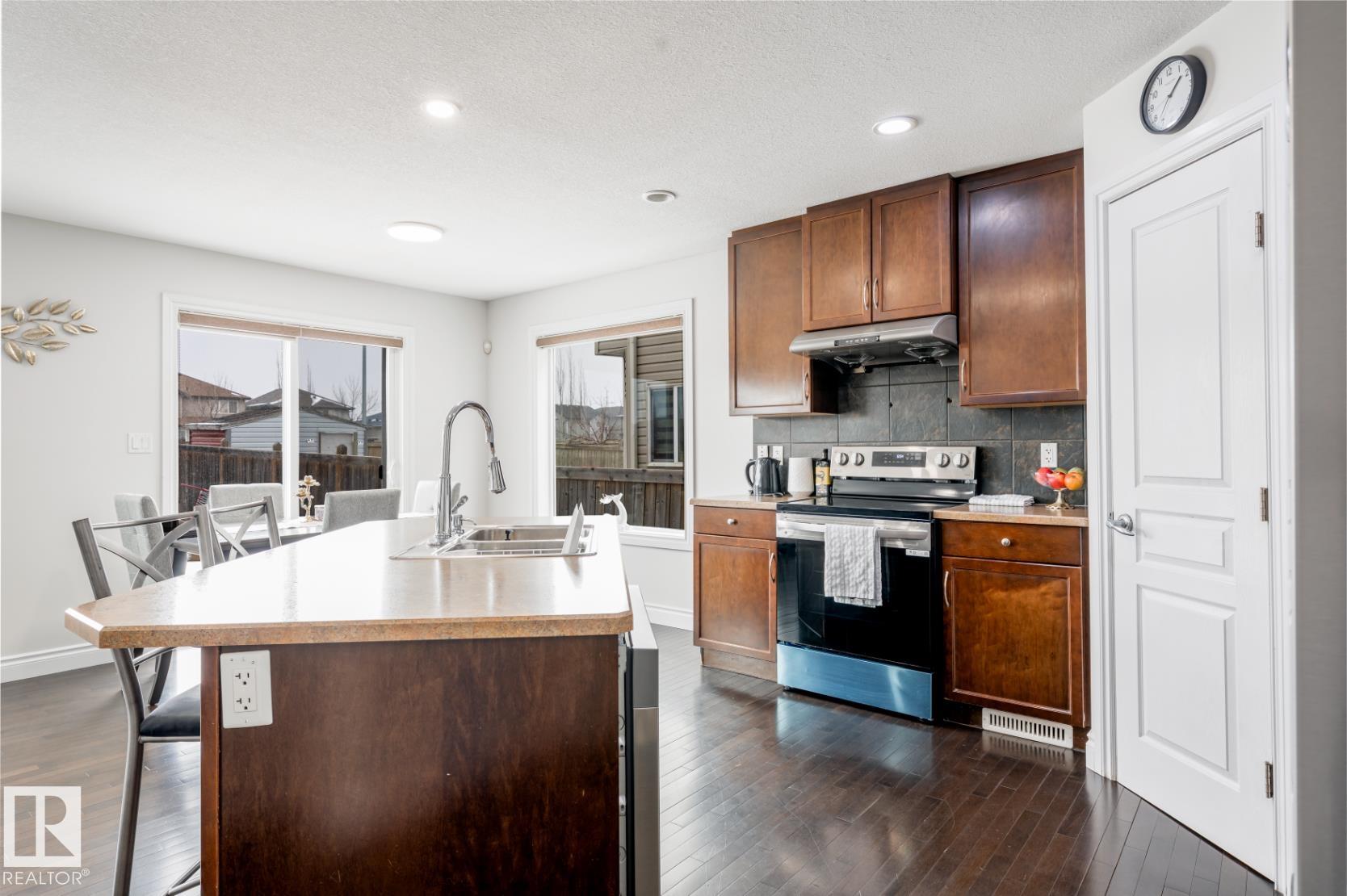 Photo 13 at 3230 22a Avenue NW, Laurel, Edmonton