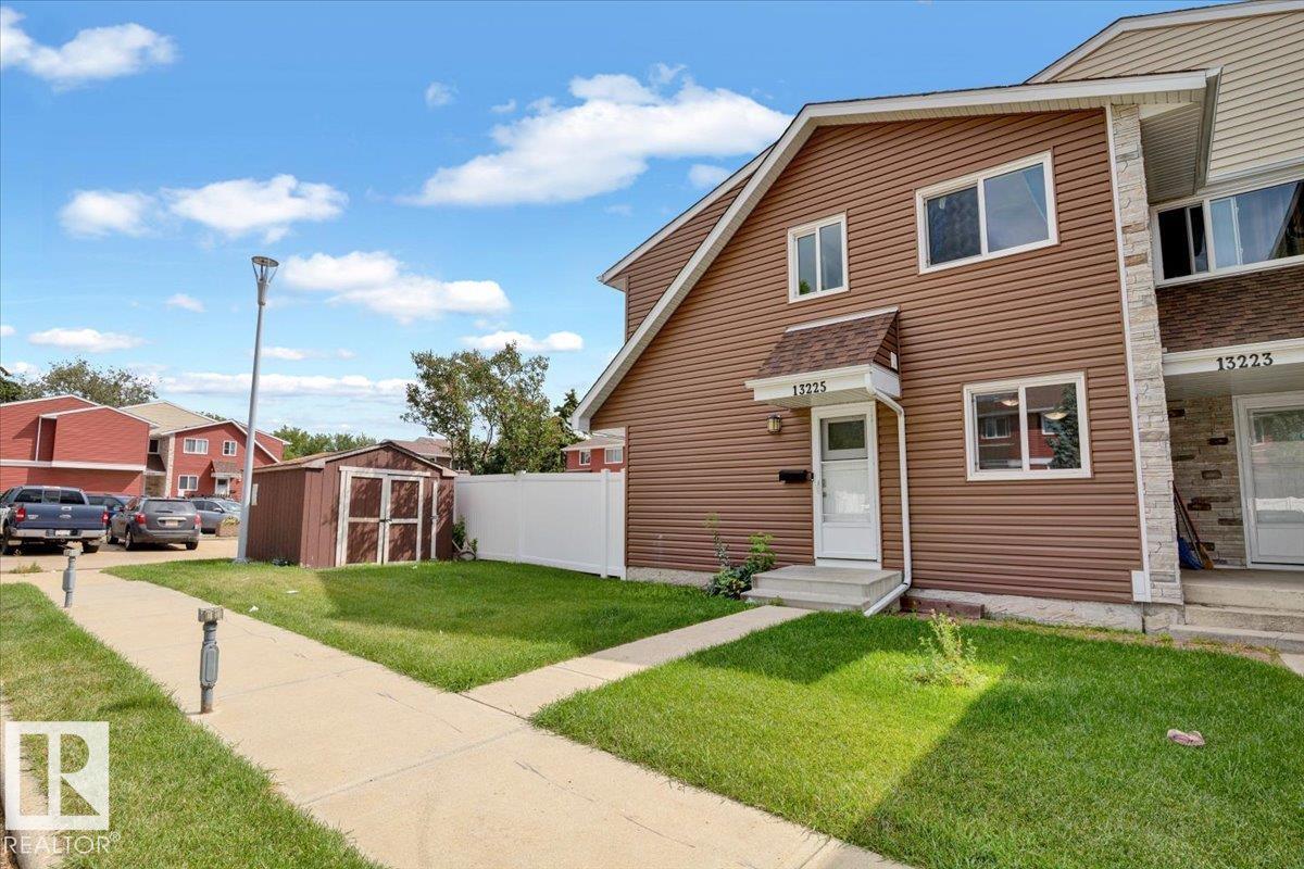 13225 47 Street NW, Sifton Park, Edmonton