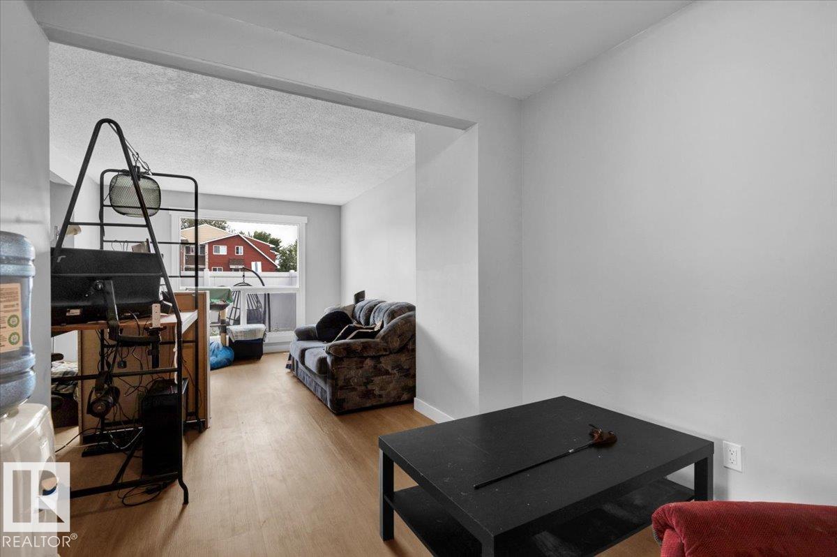 Photo 12 at 13225 47 Street NW, Sifton Park, Edmonton