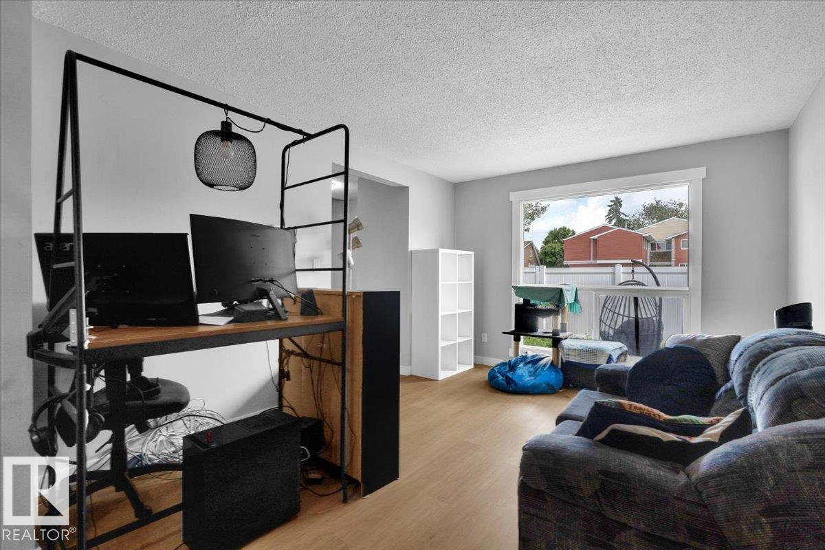 Photo 14 at 13225 47 Street NW, Sifton Park, Edmonton