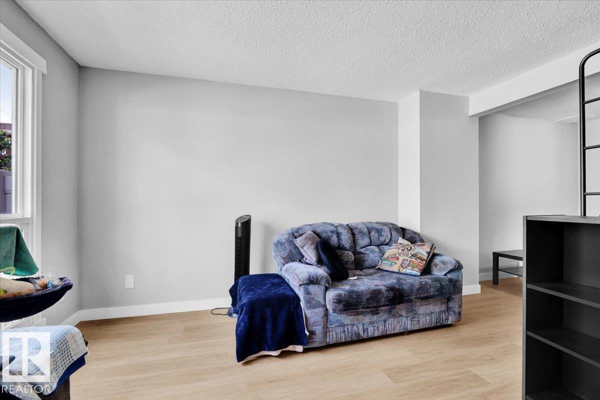 Photo 15 at 13225 47 Street NW, Sifton Park, Edmonton