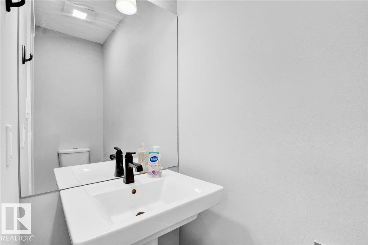 Photo 18 at 13225 47 Street NW, Sifton Park, Edmonton