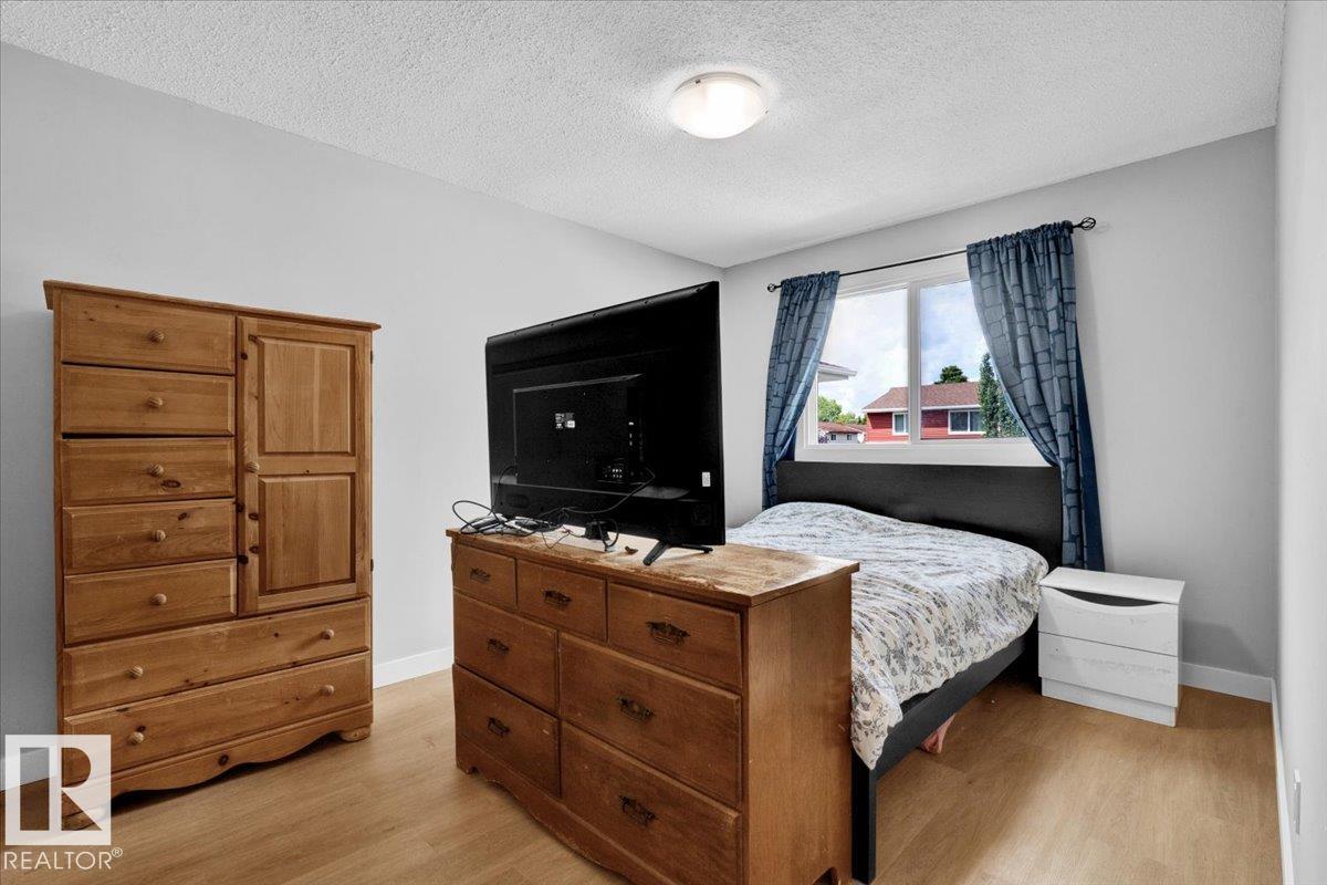 Photo 23 at 13225 47 Street NW, Sifton Park, Edmonton