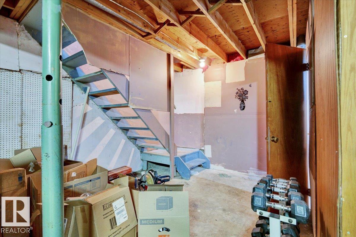 Photo 28 at 13225 47 Street NW, Sifton Park, Edmonton