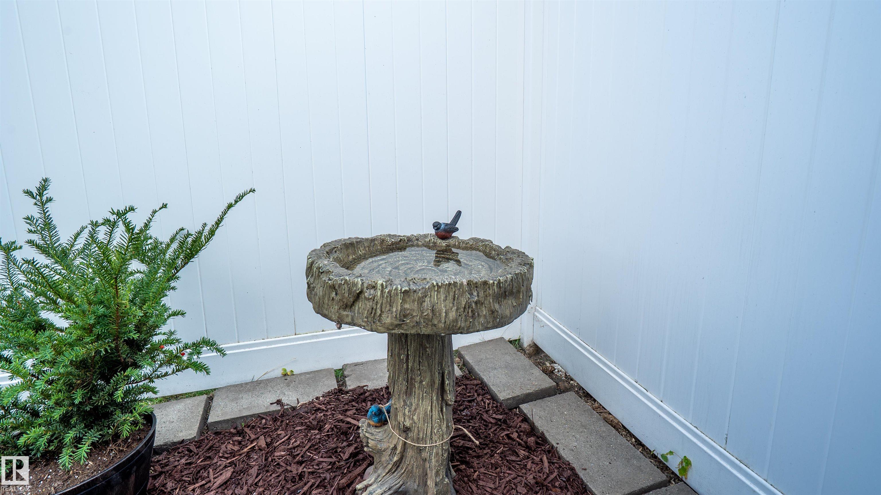 Photo 34 at 13225 47 Street NW, Sifton Park, Edmonton