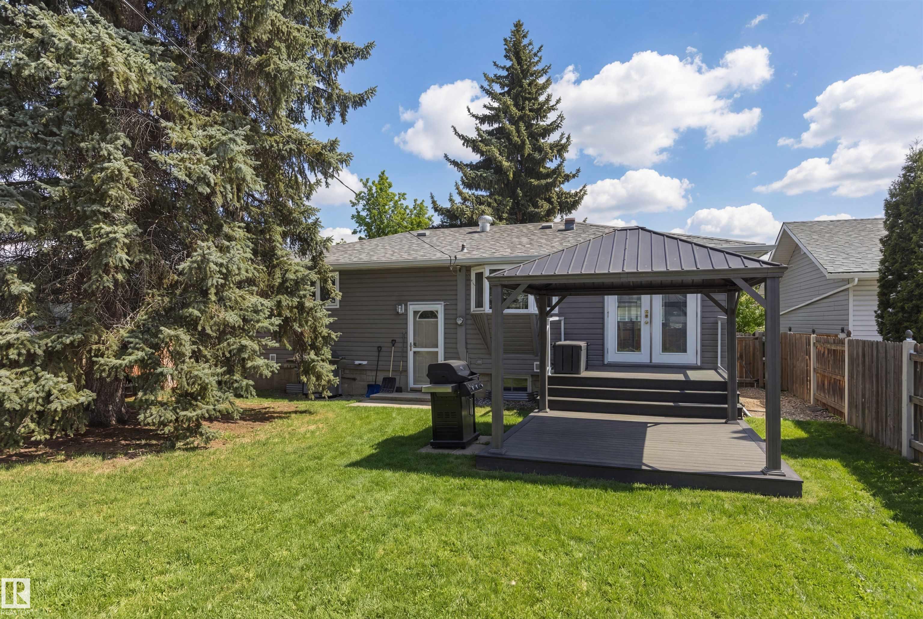 5328 105b Street NW, Pleasantview, Edmonton