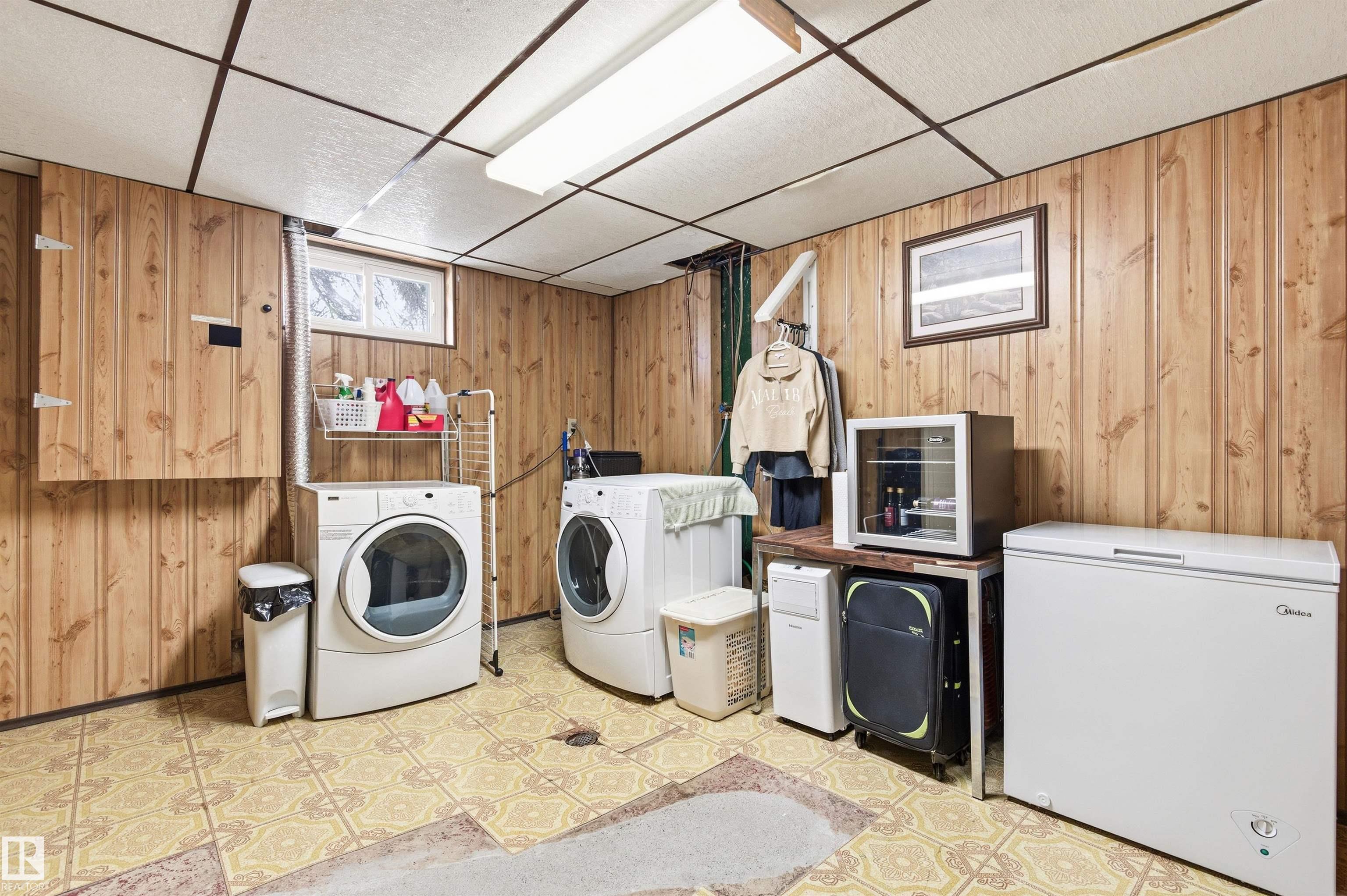 Photo 32 at 5328 105b Street NW, Pleasantview, Edmonton