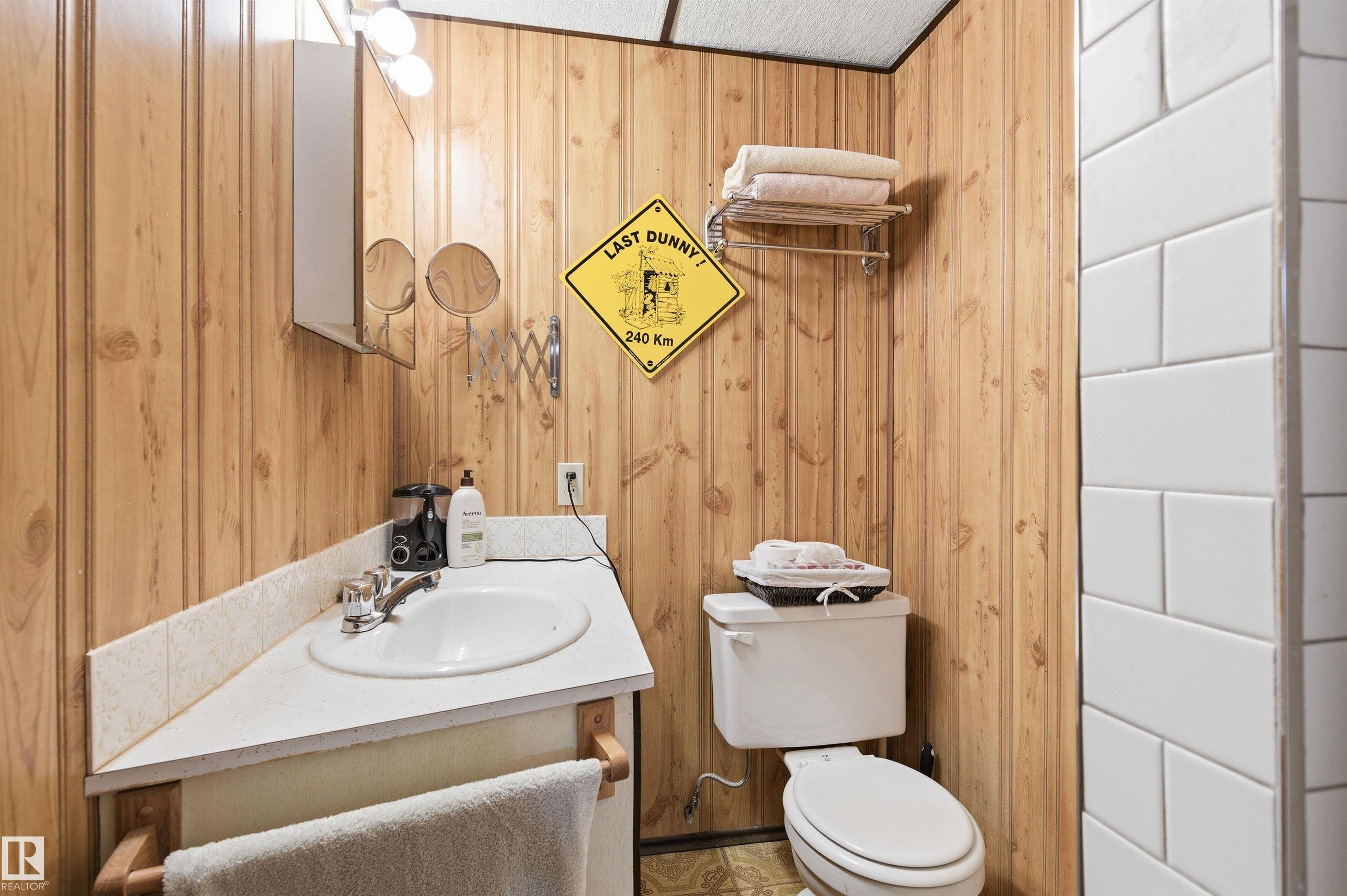 Photo 34 at 5328 105b Street NW, Pleasantview, Edmonton