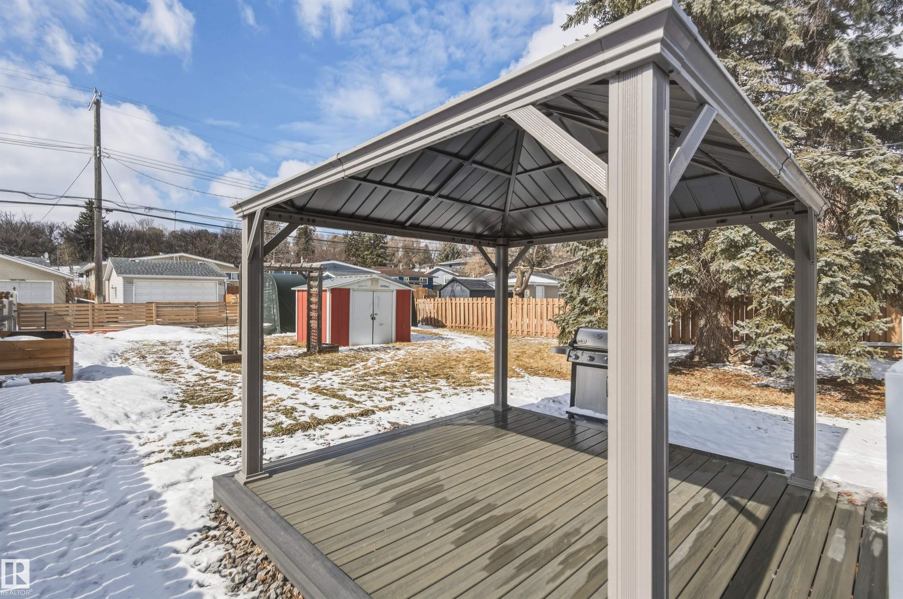 Photo 36 at 5328 105b Street NW, Pleasantview, Edmonton