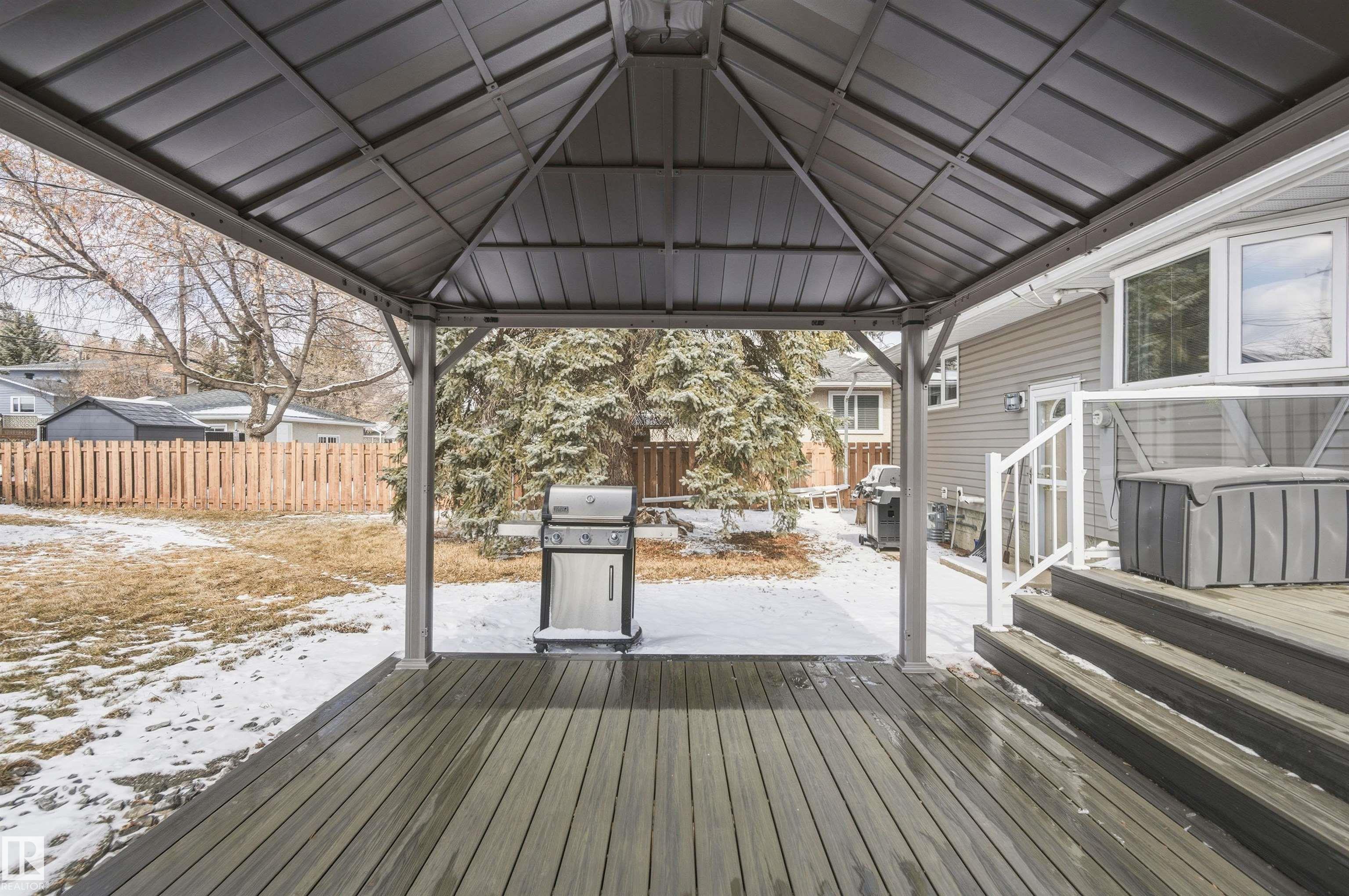 Photo 37 at 5328 105b Street NW, Pleasantview, Edmonton