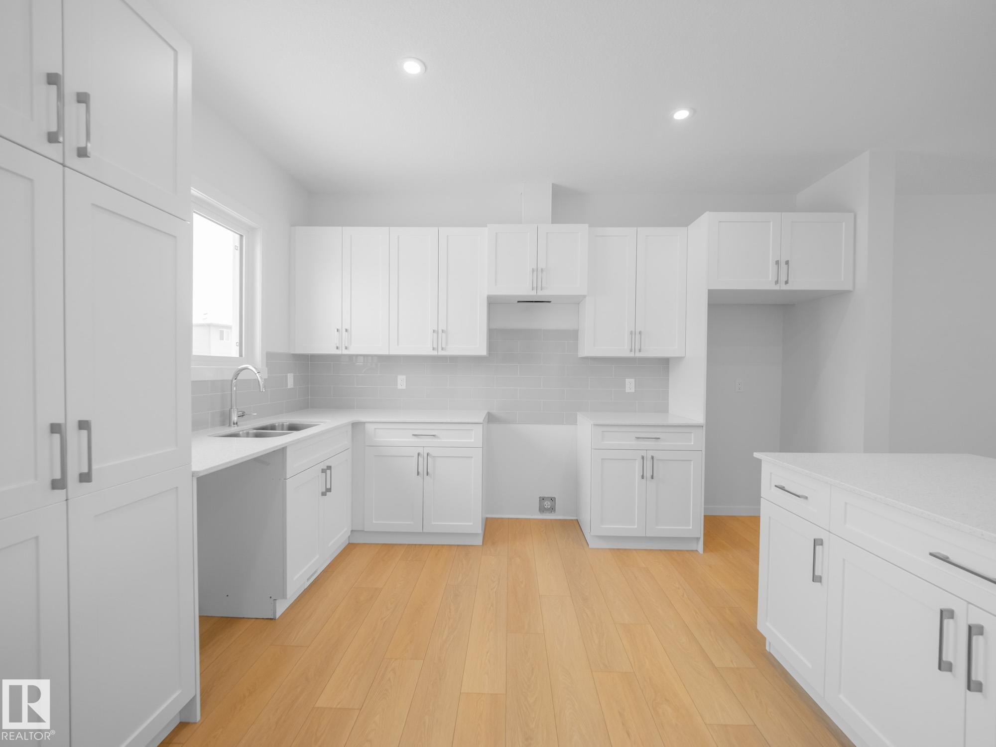 Photo 19 at 1032 14 Avenue NW, Aster, Edmonton