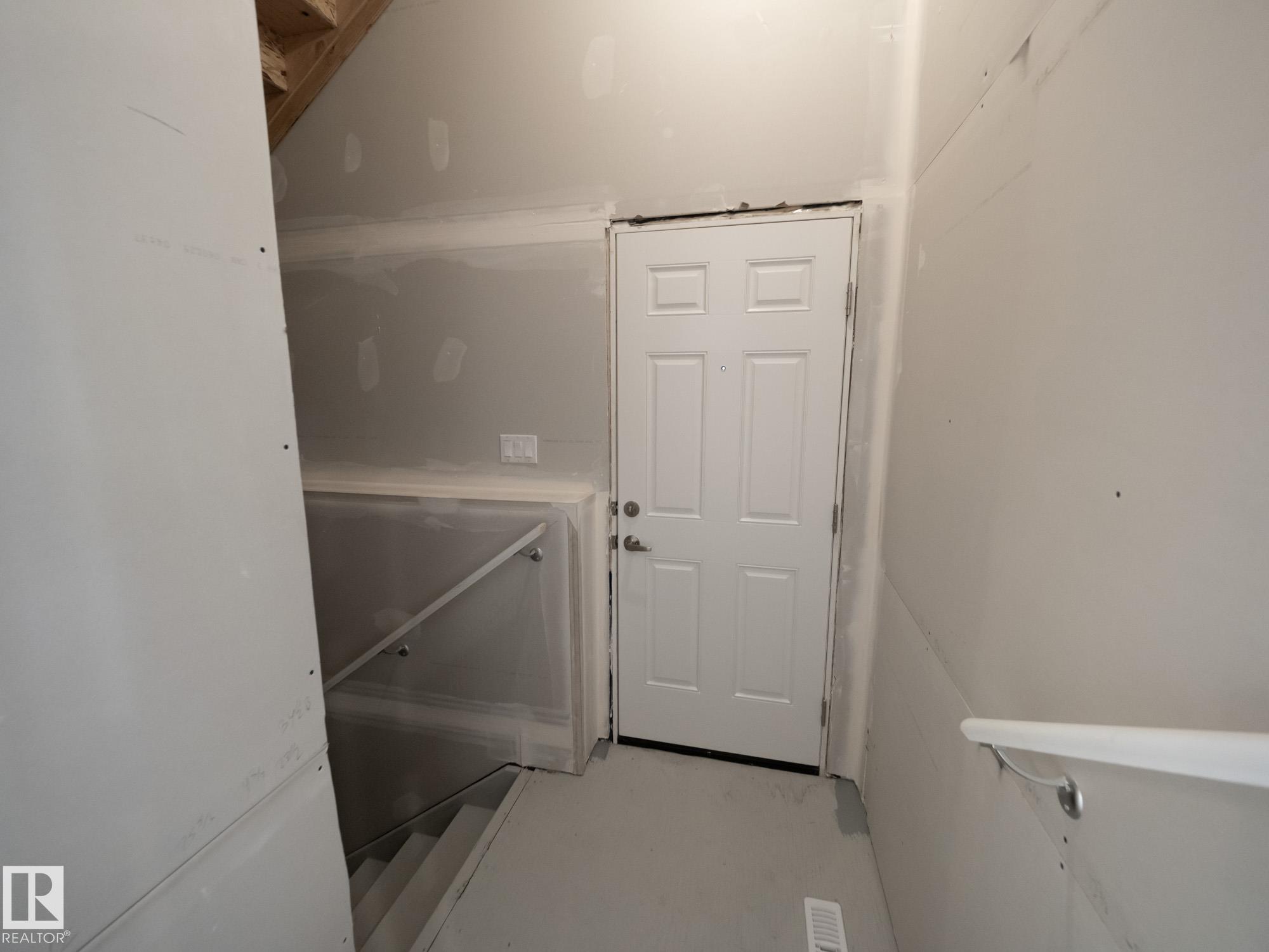 Photo 21 at 1032 14 Avenue NW, Aster, Edmonton