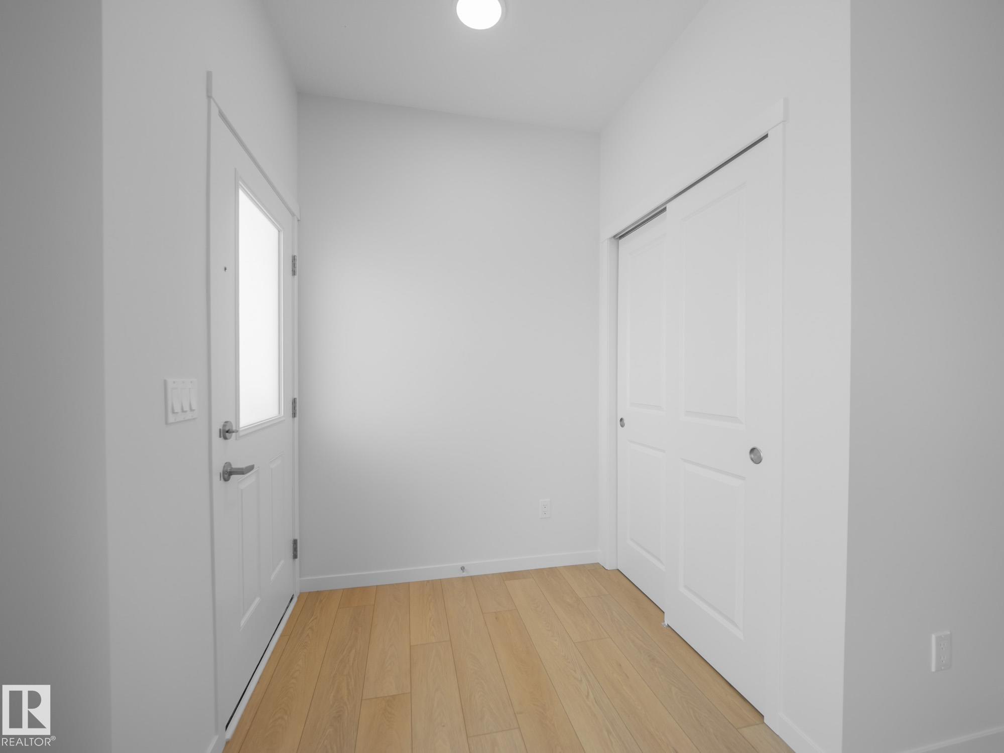 Photo 7 at 1032 14 Avenue NW, Aster, Edmonton