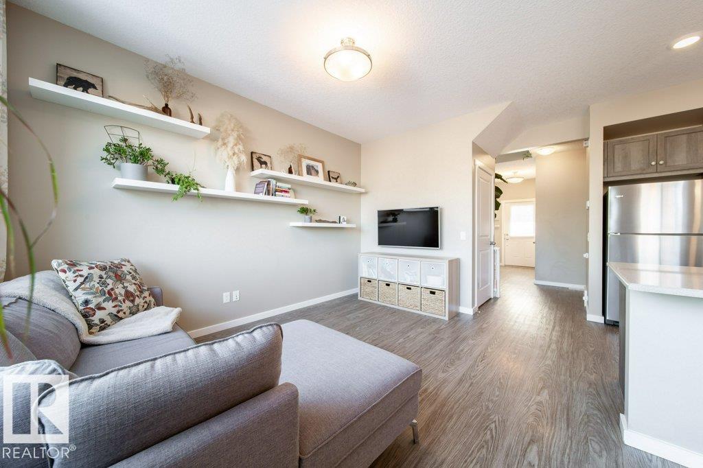 Photo 12 at 12816 205 Street NW, Trumpeter Area, Edmonton
