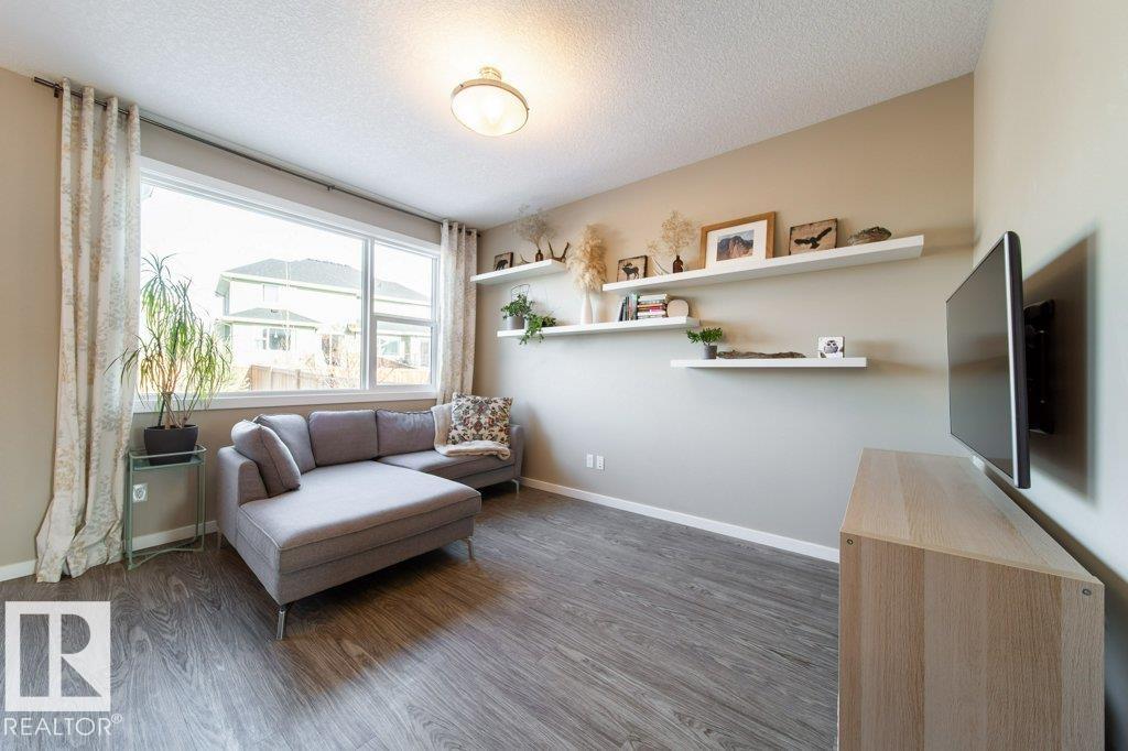 Photo 9 at 12816 205 Street NW, Trumpeter Area, Edmonton