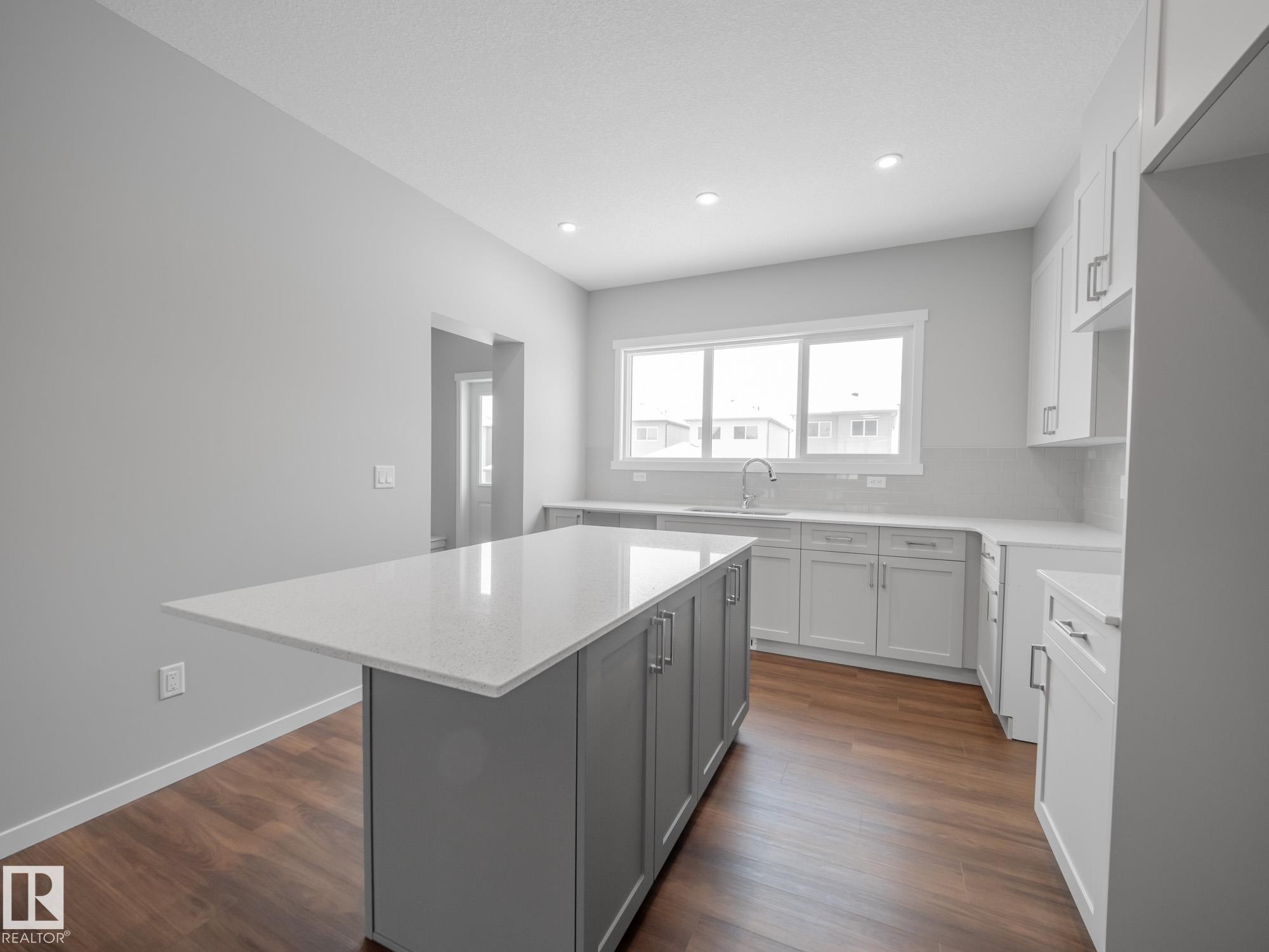 Photo 14 at 1040 14 Avenue NW, Aster, Edmonton