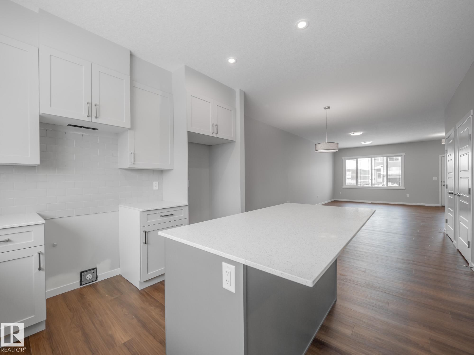 Photo 16 at 1040 14 Avenue NW, Aster, Edmonton