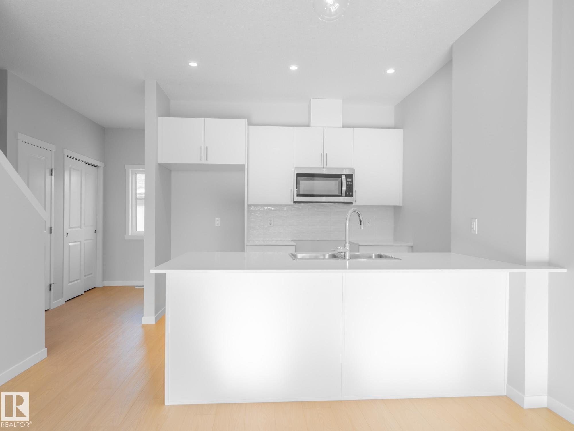 Photo 16 at 7230 Rosenthal Drive NW, Rosenthal, Edmonton