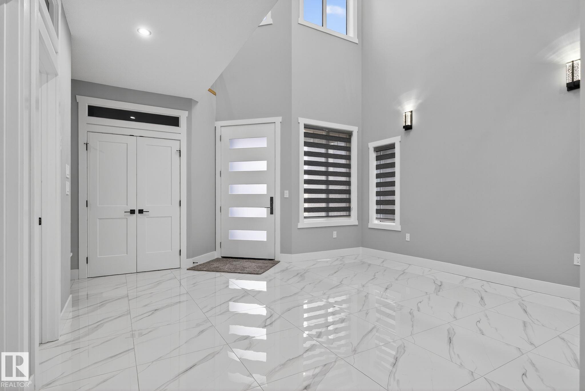 1815 17 Avenue NW, Laurel, Edmonton