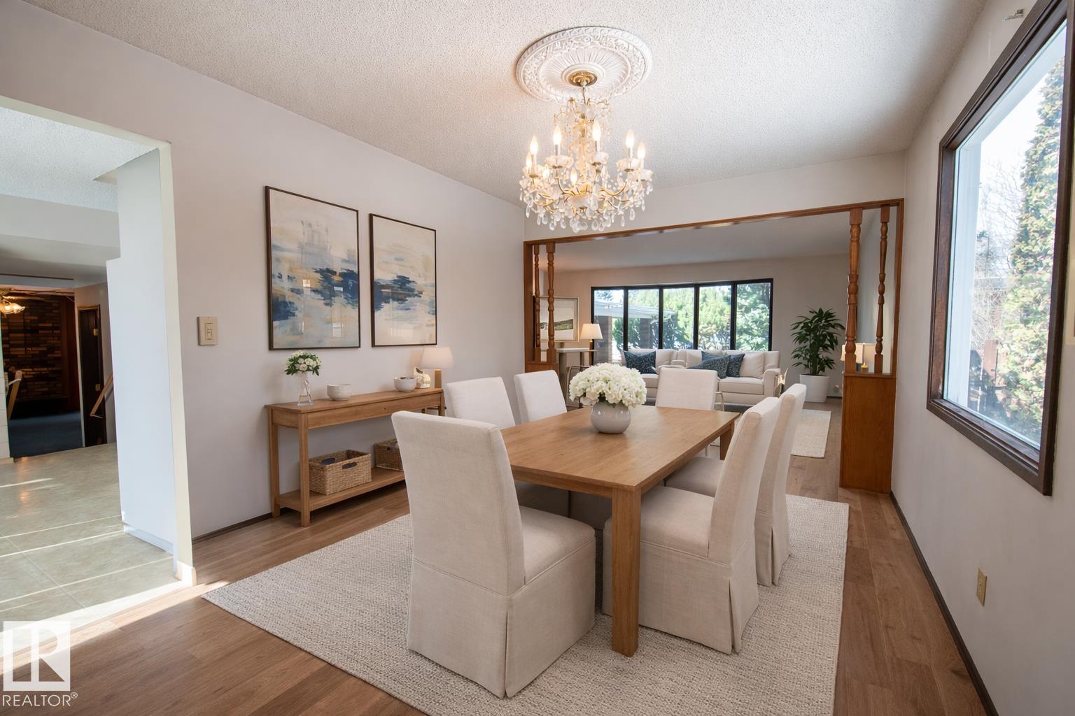 Photo 11 at 10619 35 Avenue NW, Duggan, Edmonton