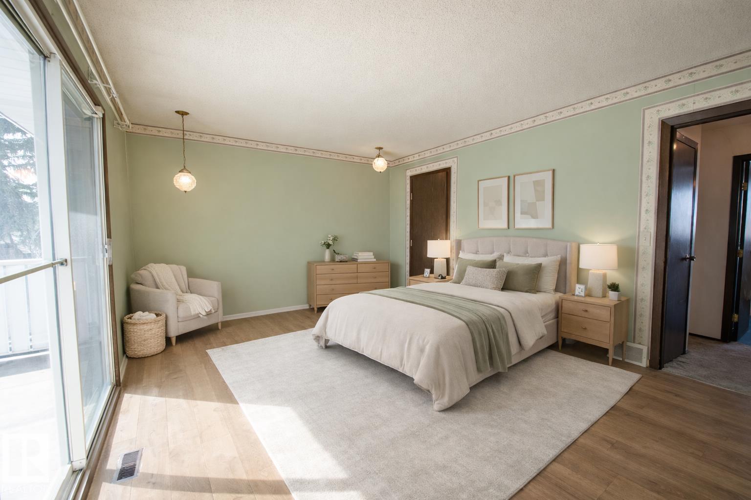 Photo 32 at 10619 35 Avenue NW, Duggan, Edmonton