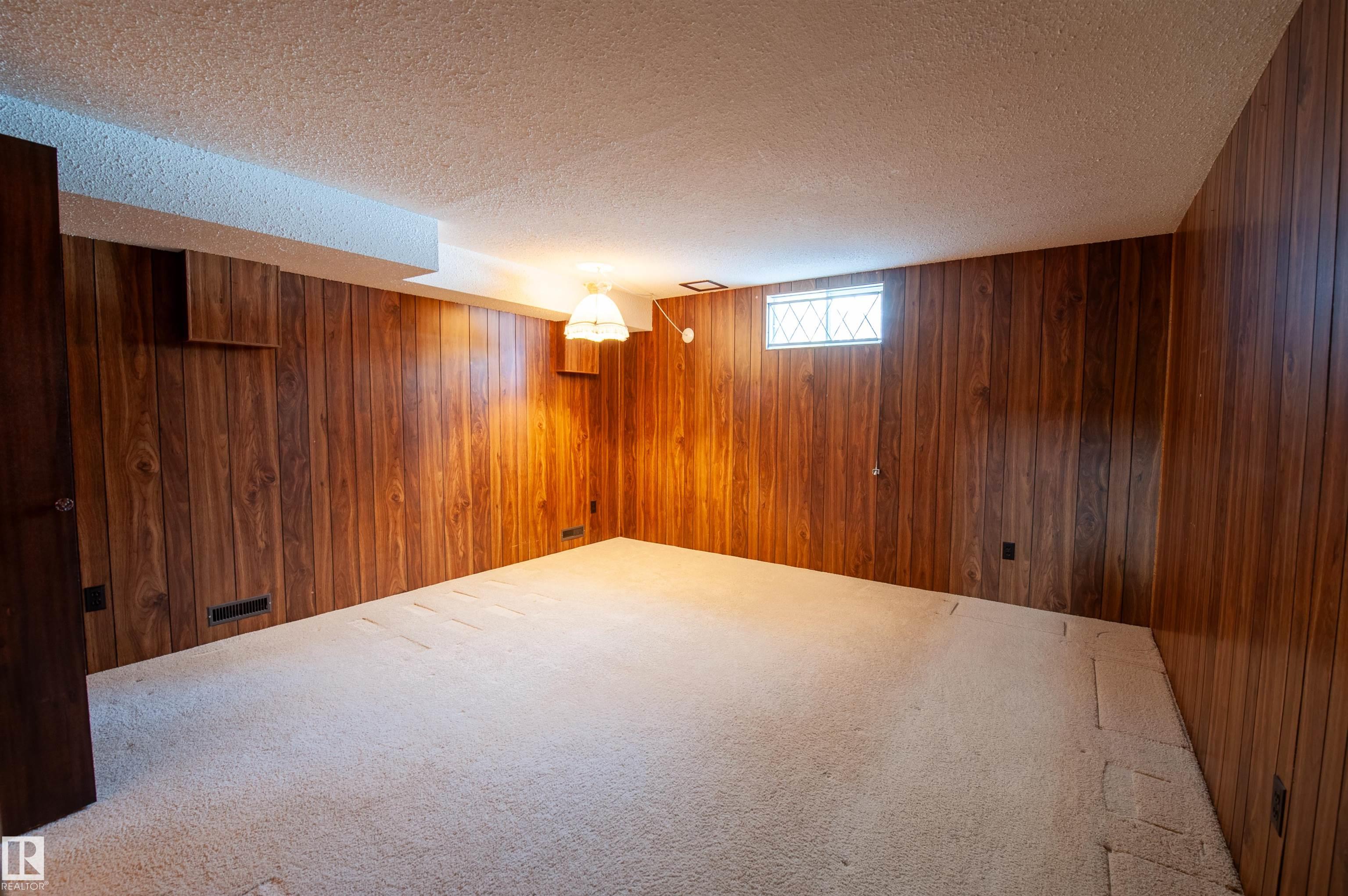 Photo 41 at 10619 35 Avenue NW, Duggan, Edmonton