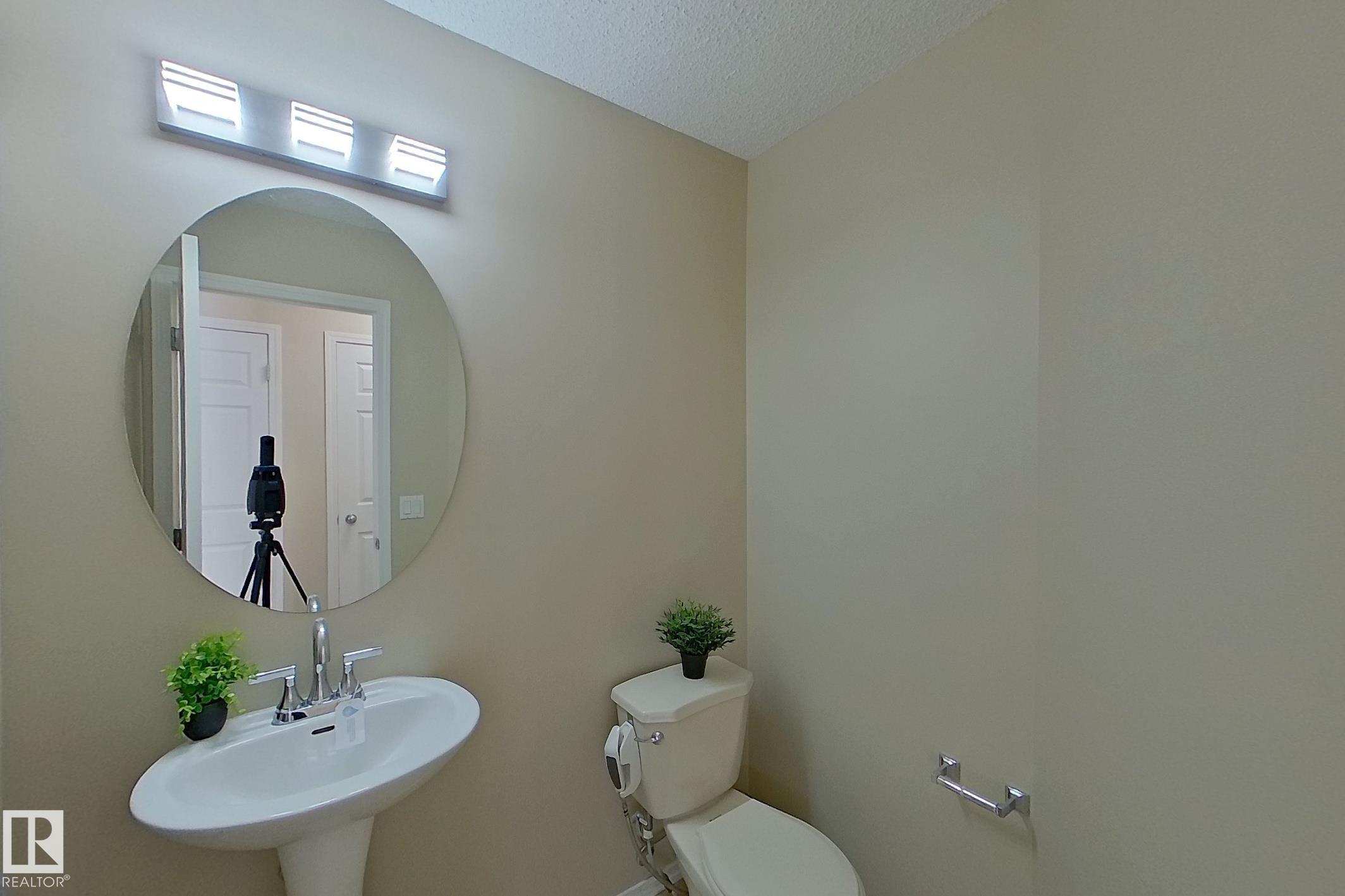 Photo 11 at 3 - 16777 91 Street NW, Klarvatten, Edmonton