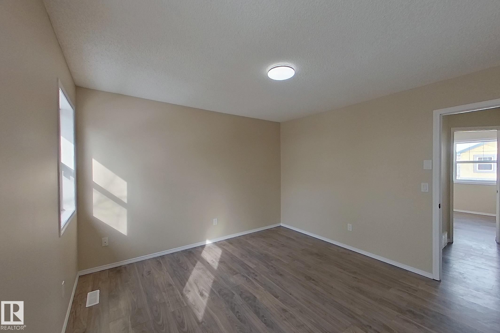 Photo 15 at 3 - 16777 91 Street NW, Klarvatten, Edmonton