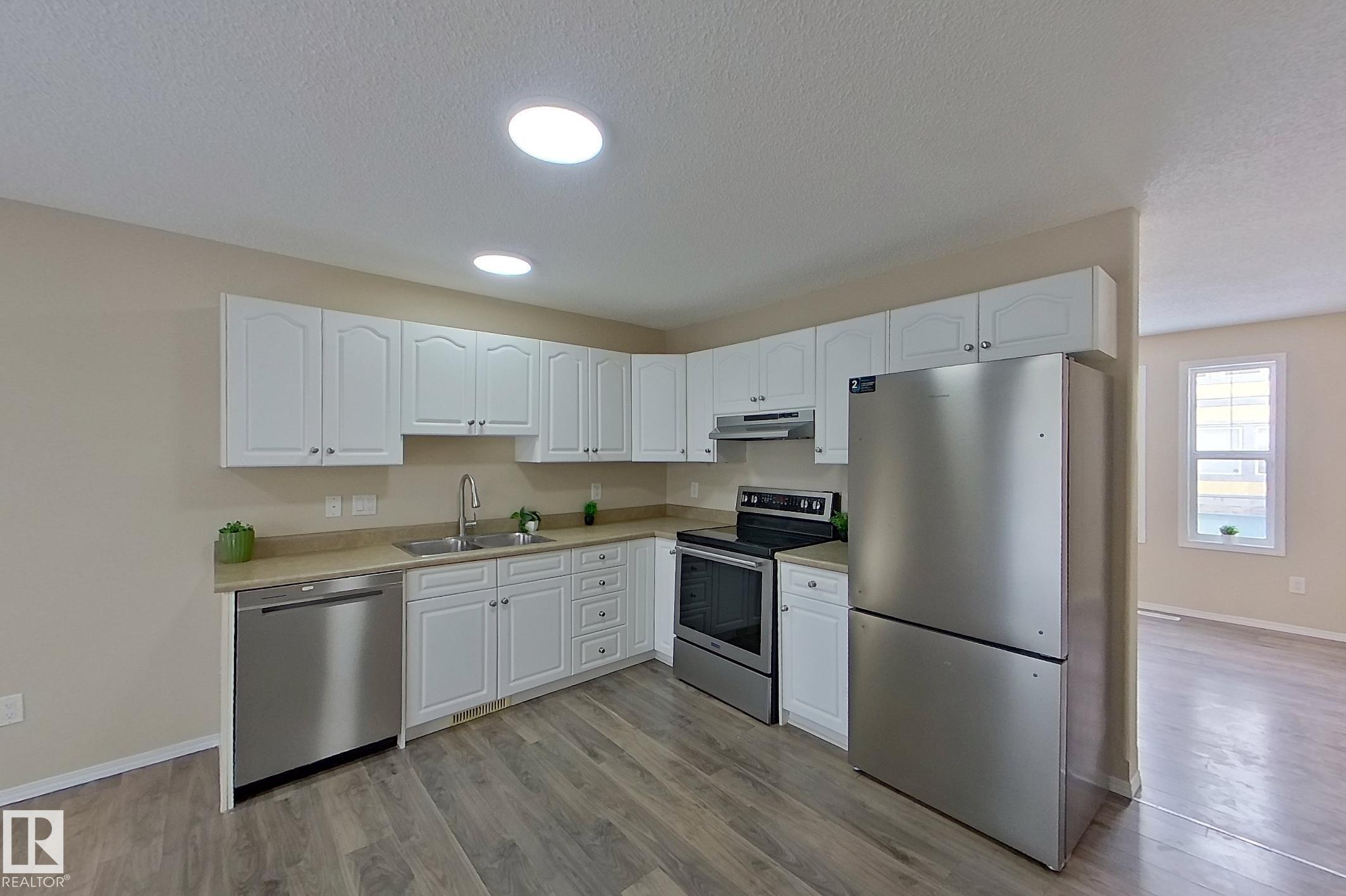 3 - 16777 91 Street NW, Klarvatten, Edmonton