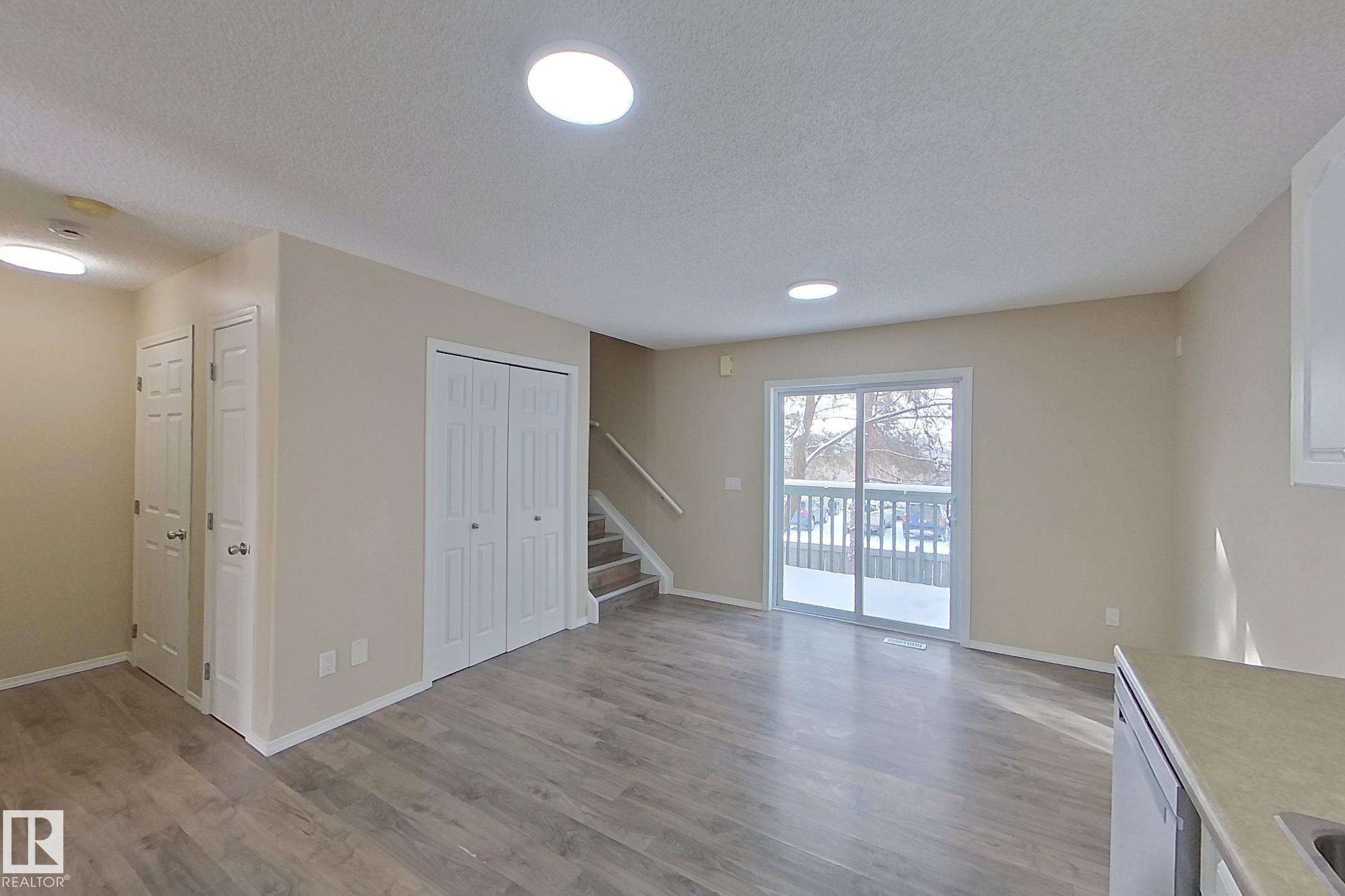 Photo 8 at 3 - 16777 91 Street NW, Klarvatten, Edmonton