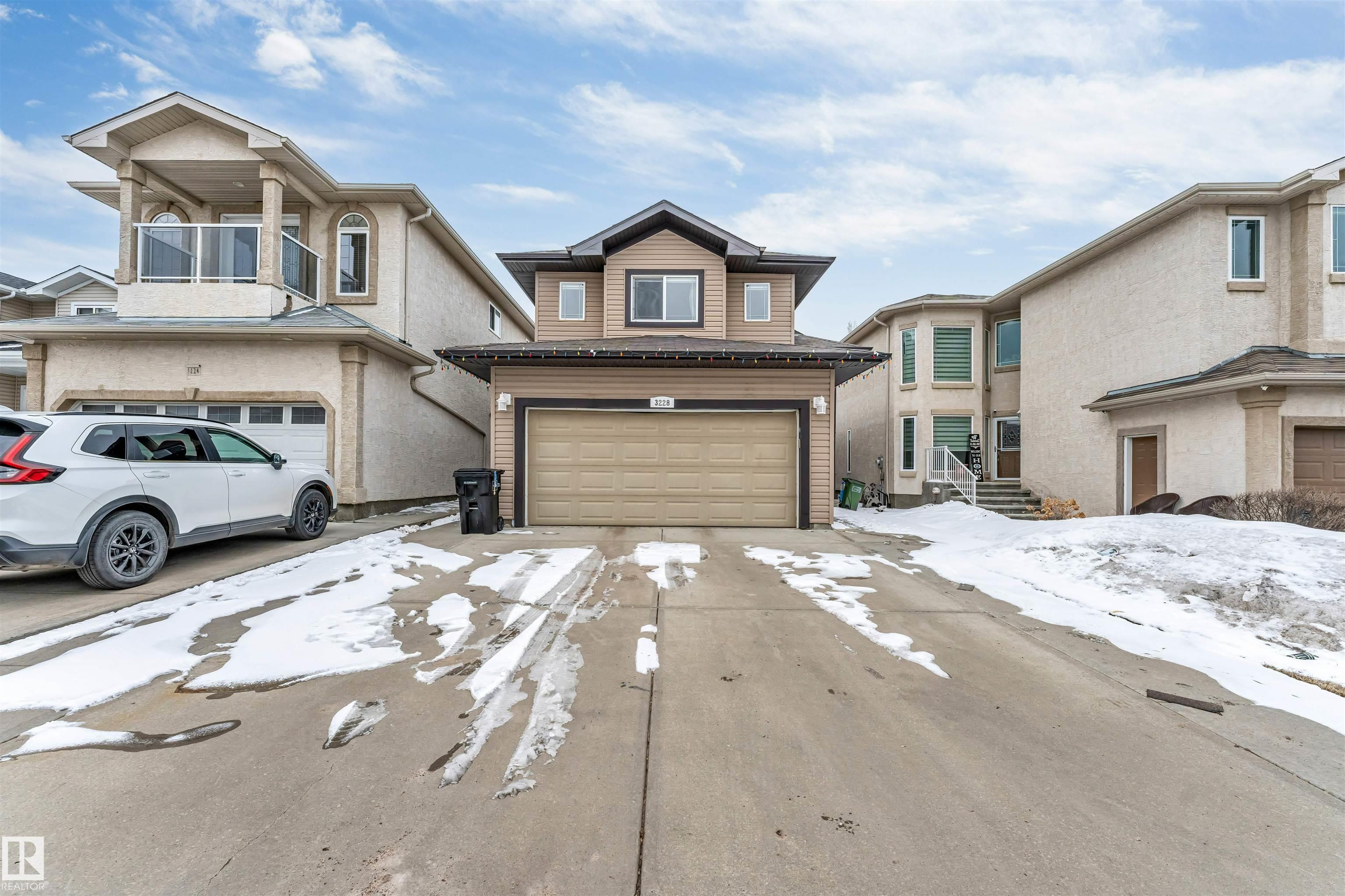 3228 18 Street NW, Silver Berry, Edmonton
