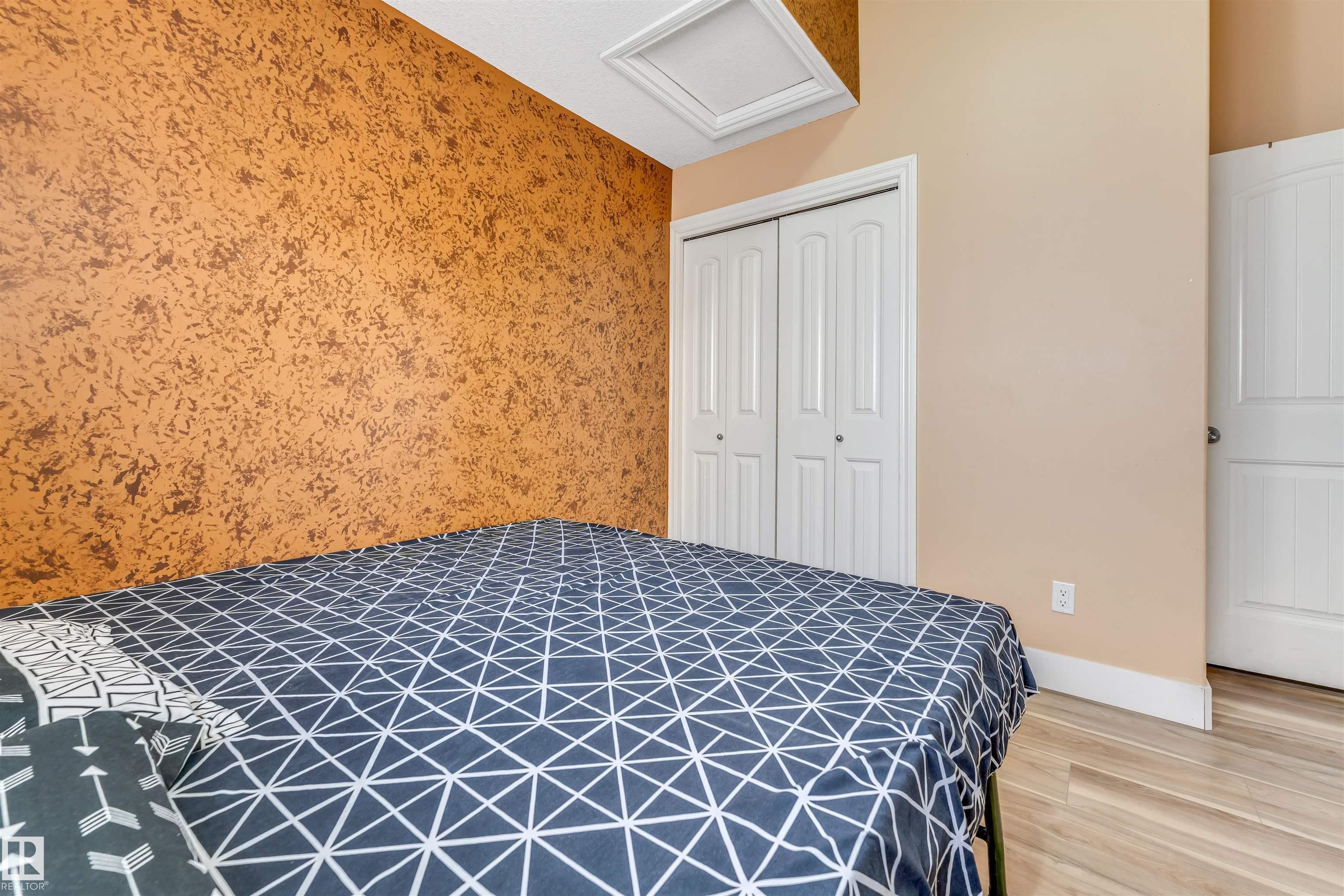 Photo 13 at 3228 18 Street NW, Silver Berry, Edmonton