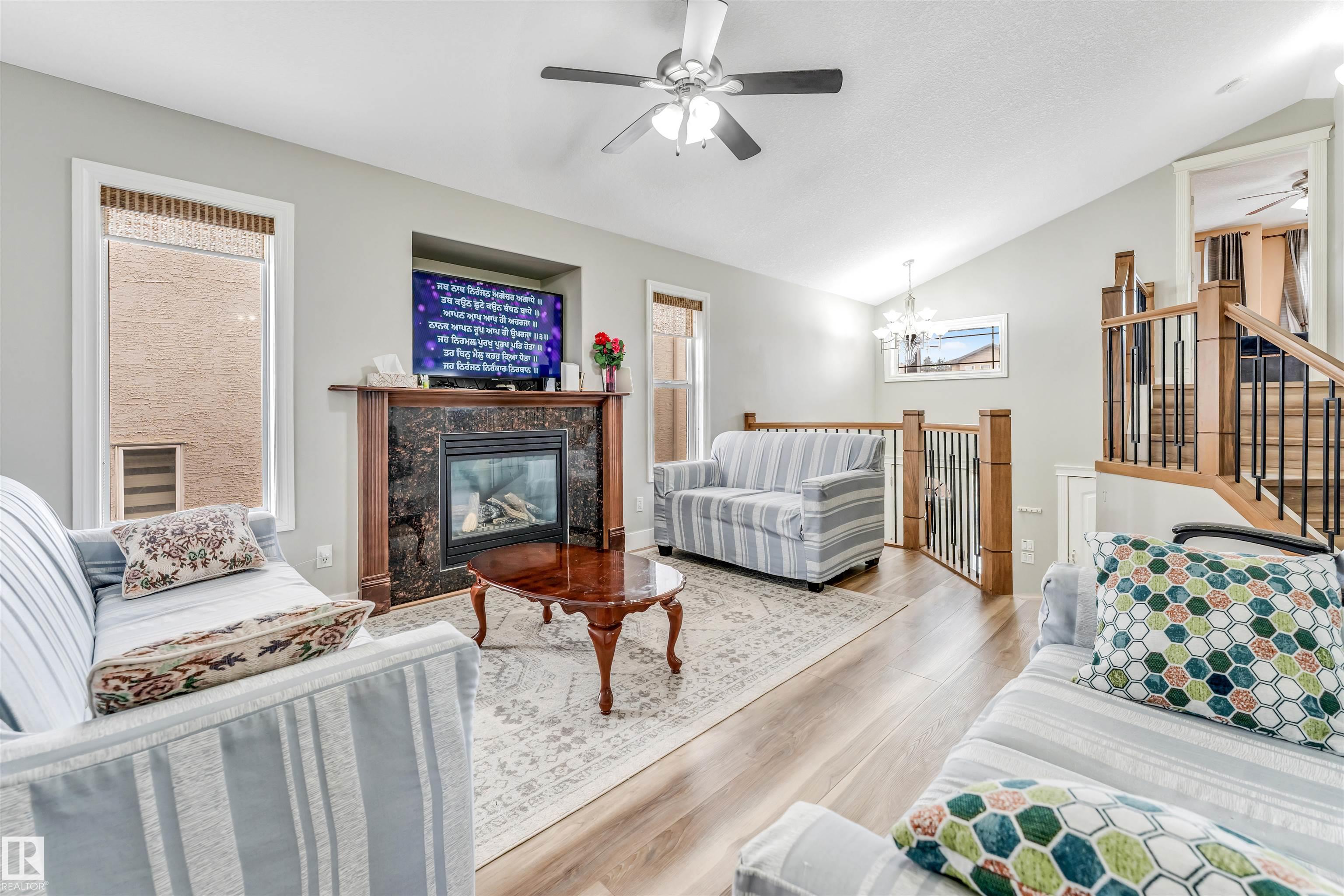 Photo 14 at 3228 18 Street NW, Silver Berry, Edmonton