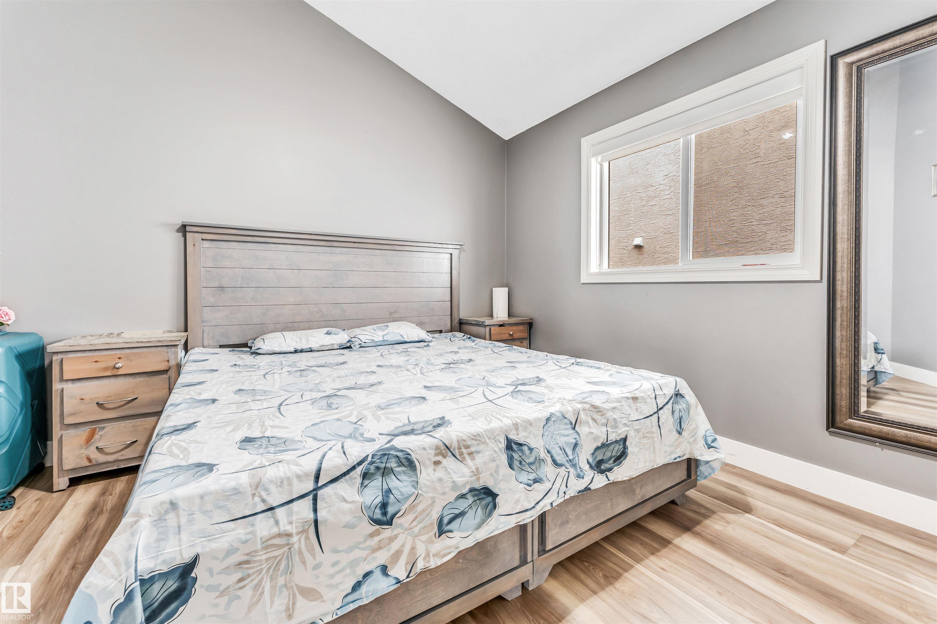 Photo 9 at 3228 18 Street NW, Silver Berry, Edmonton