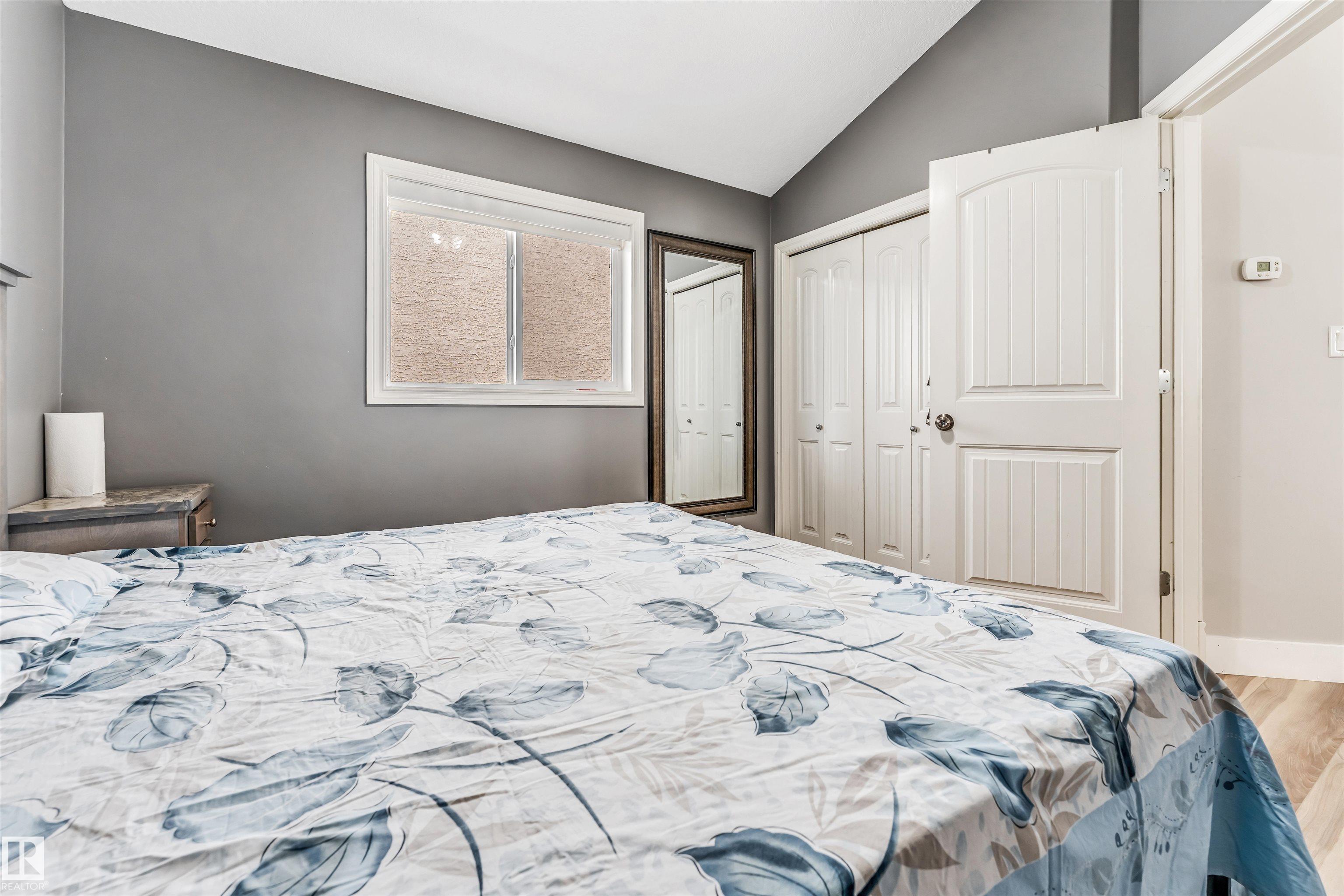 Photo 10 at 3228 18 Street NW, Silver Berry, Edmonton