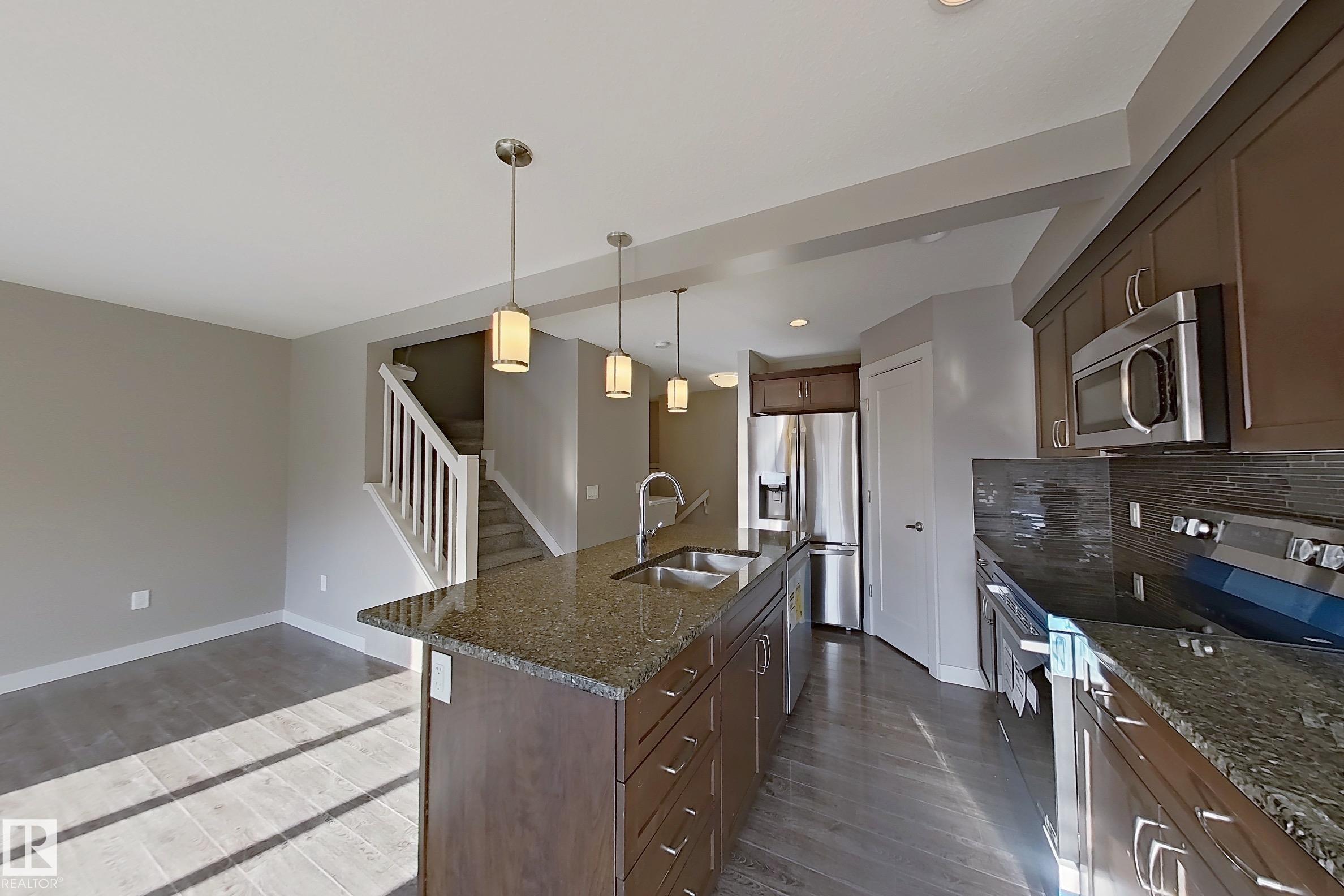 Photo 11 at 2441 Glenridding Boulevard SW, Glenridding Heights, Edmonton