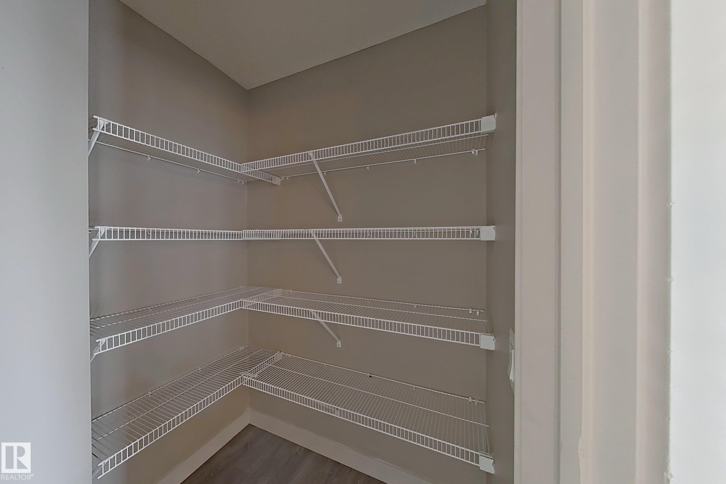 Photo 9 at 2441 Glenridding Boulevard SW, Glenridding Heights, Edmonton