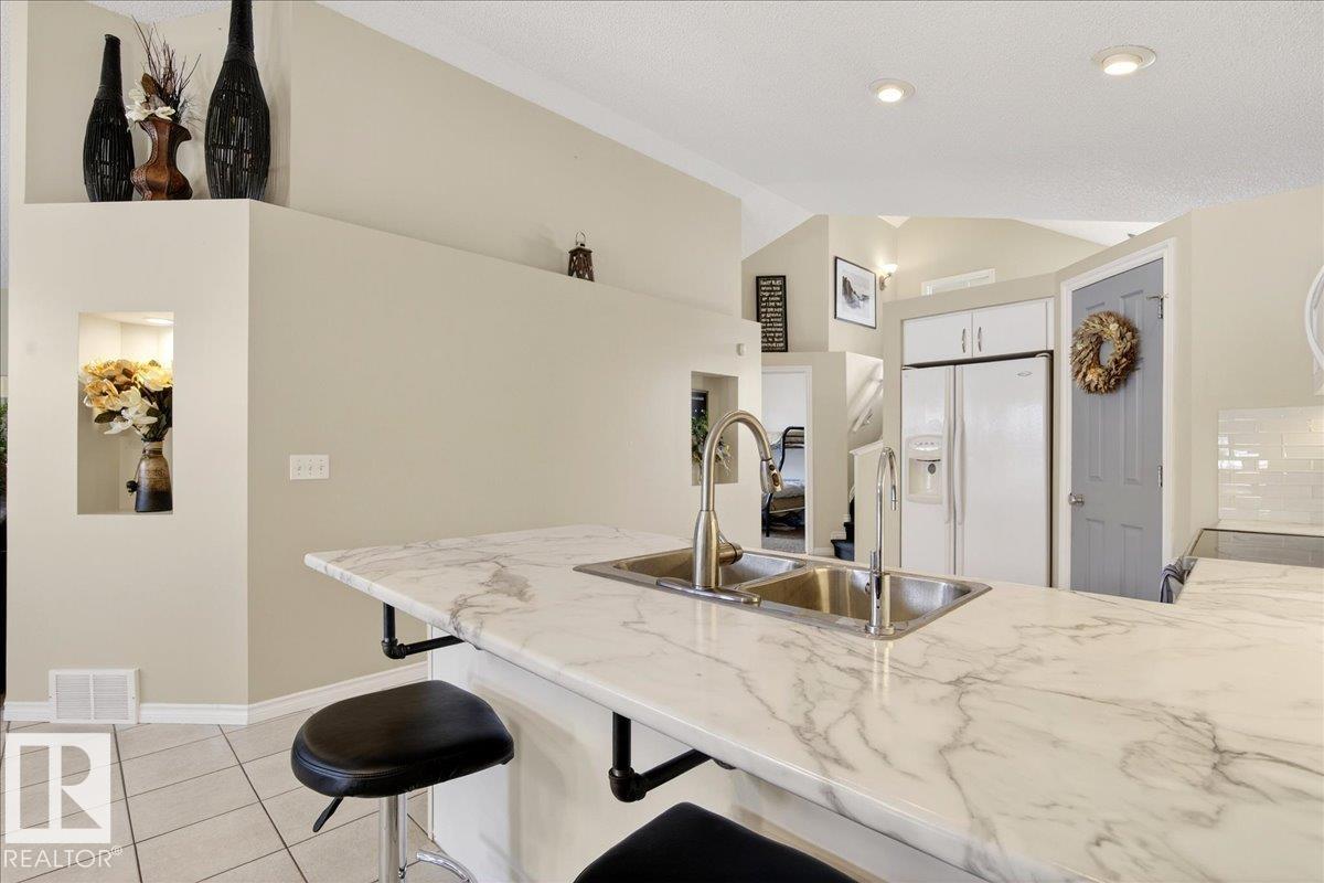 Photo 13 at 3518 18 Street NW, Wild Rose, Edmonton